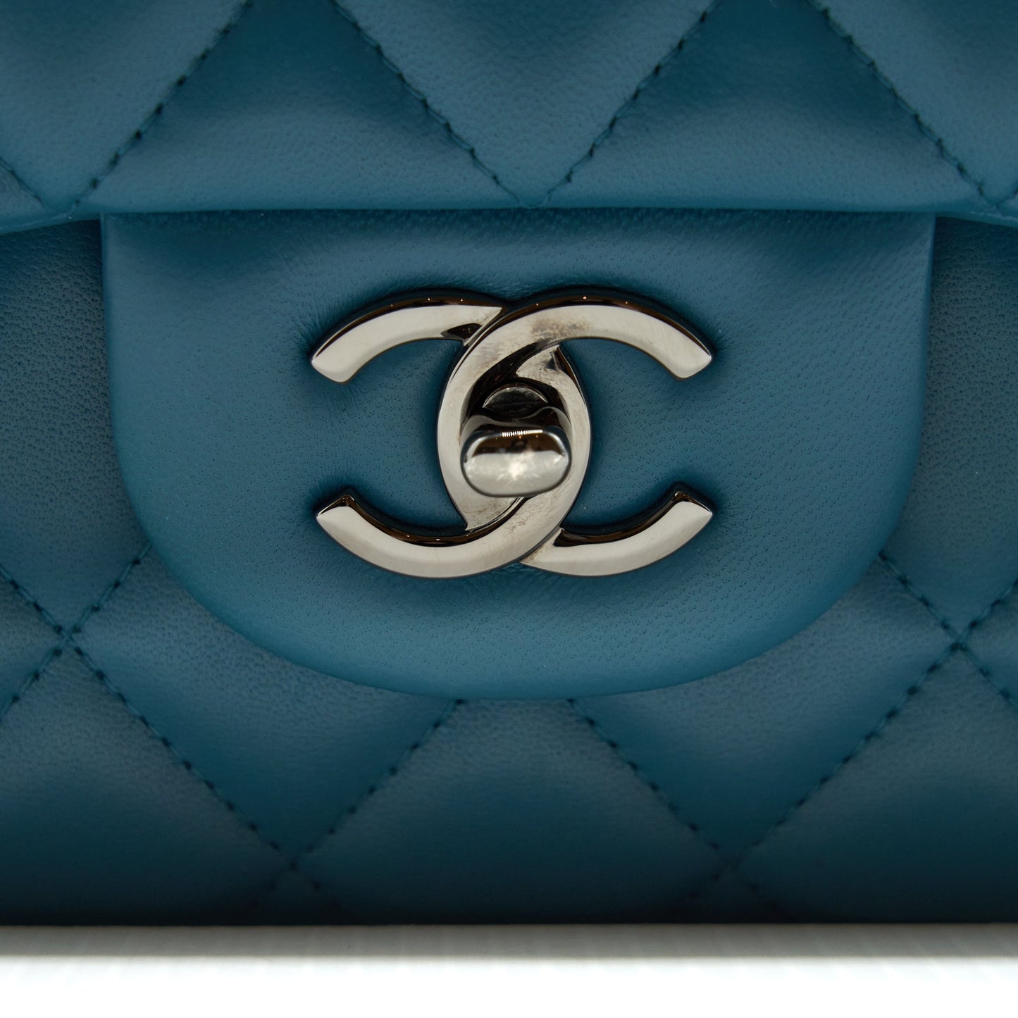 Chanel Jumbo Classic Double Flap Bag Lambskin Green SHW