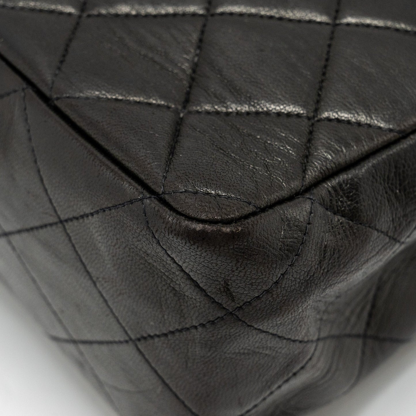 Chanel Vintage Jumbo Classic Double Flap Bag Lambskin Black GHW