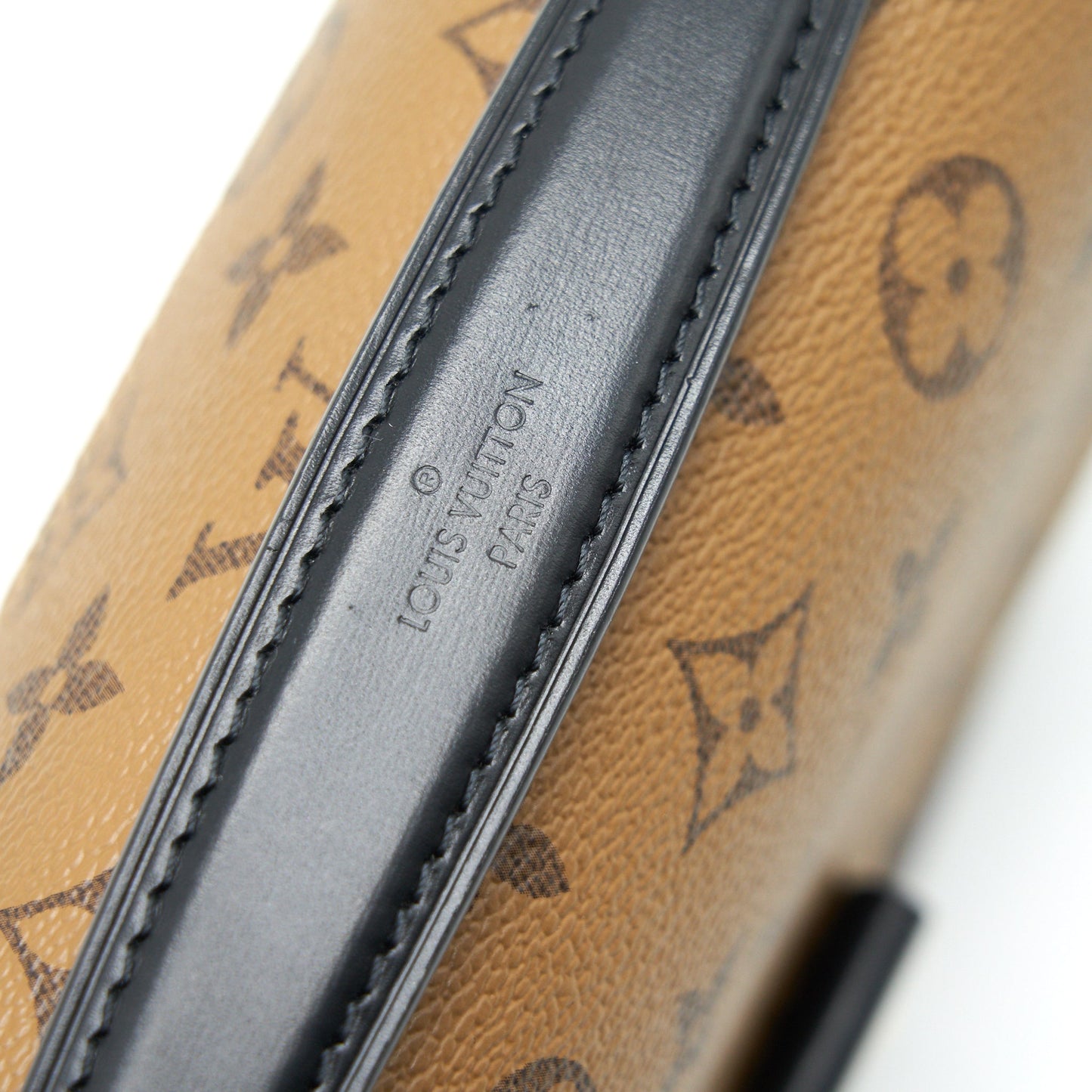 LOUIS VUITTON POCHETTE METIS MONOGRAM REVERSE CANVAS