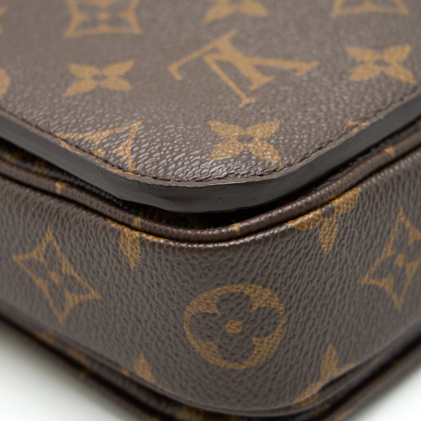LOUIS VUITTON POCHETTE METIS MONOGRAM CANVAS