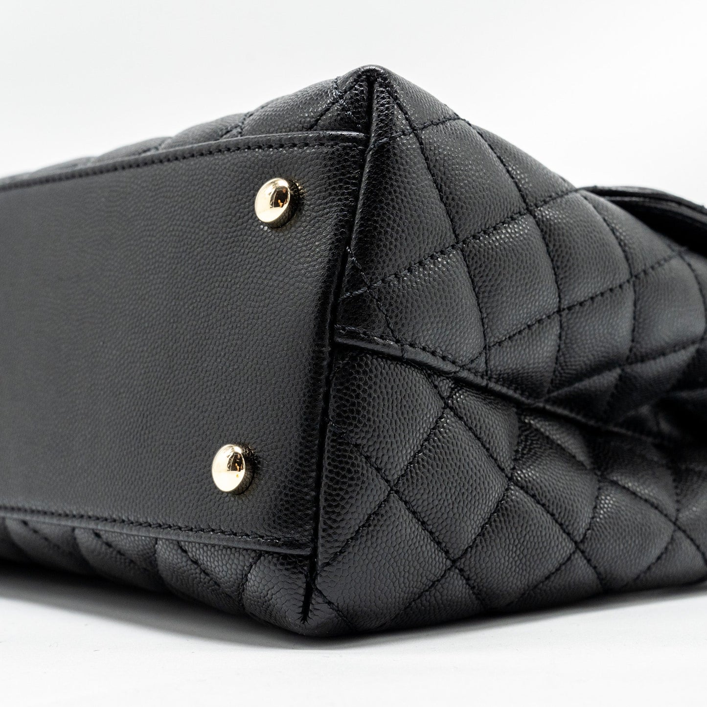 Chanel Large Coco Handle Caviar Black LGHW (Microchip)