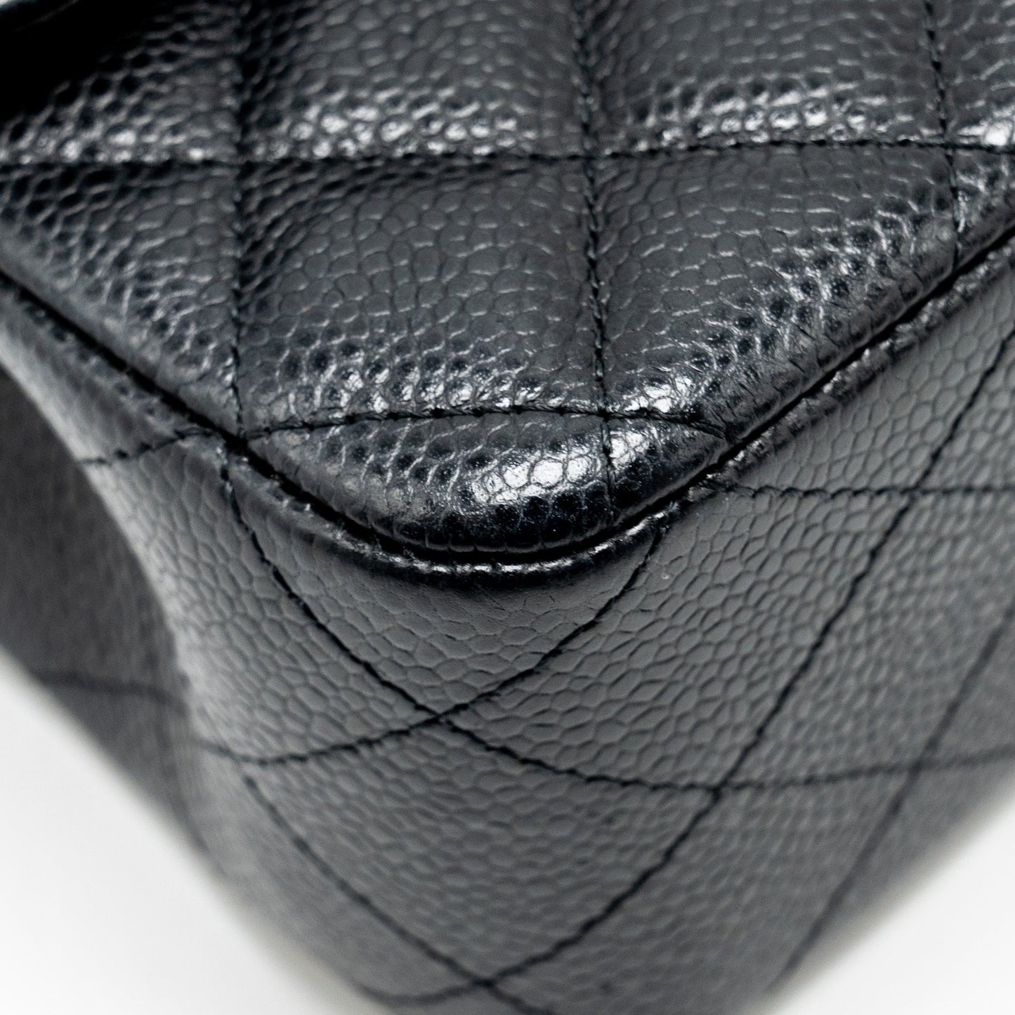 Chanel Medium Classic Double Flap Bag Caviar Black SHW (microchip)