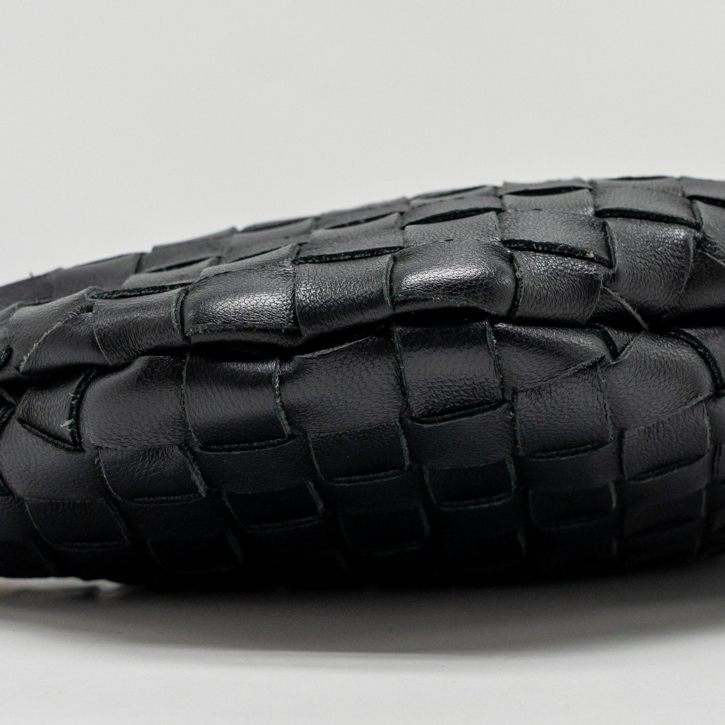 Bottega Veneta mini turn pouch lambskin black GHW