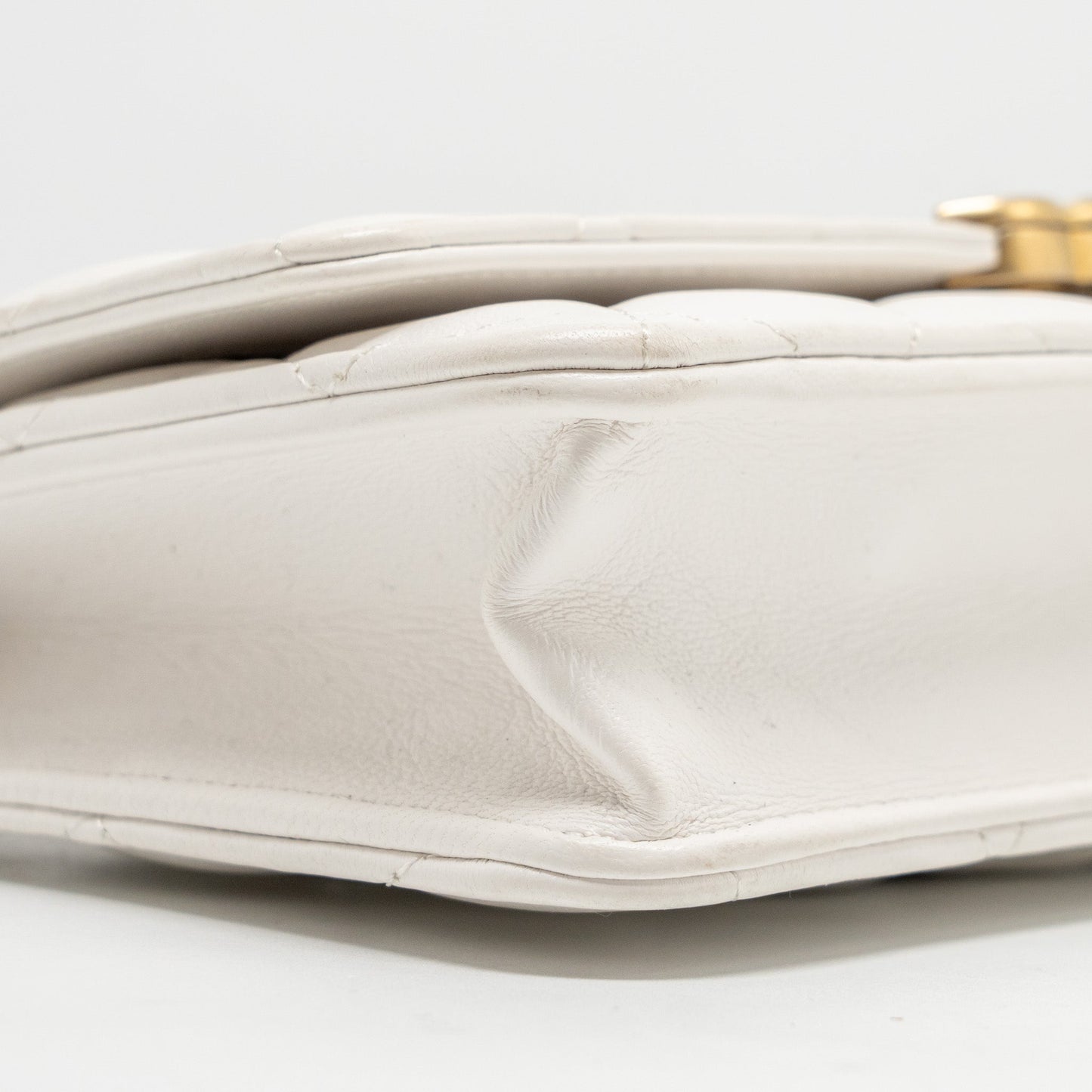 Chanel Giant Chain Classic Wallet on Chain Lambskin White Multicolour Hardware (Microchip)