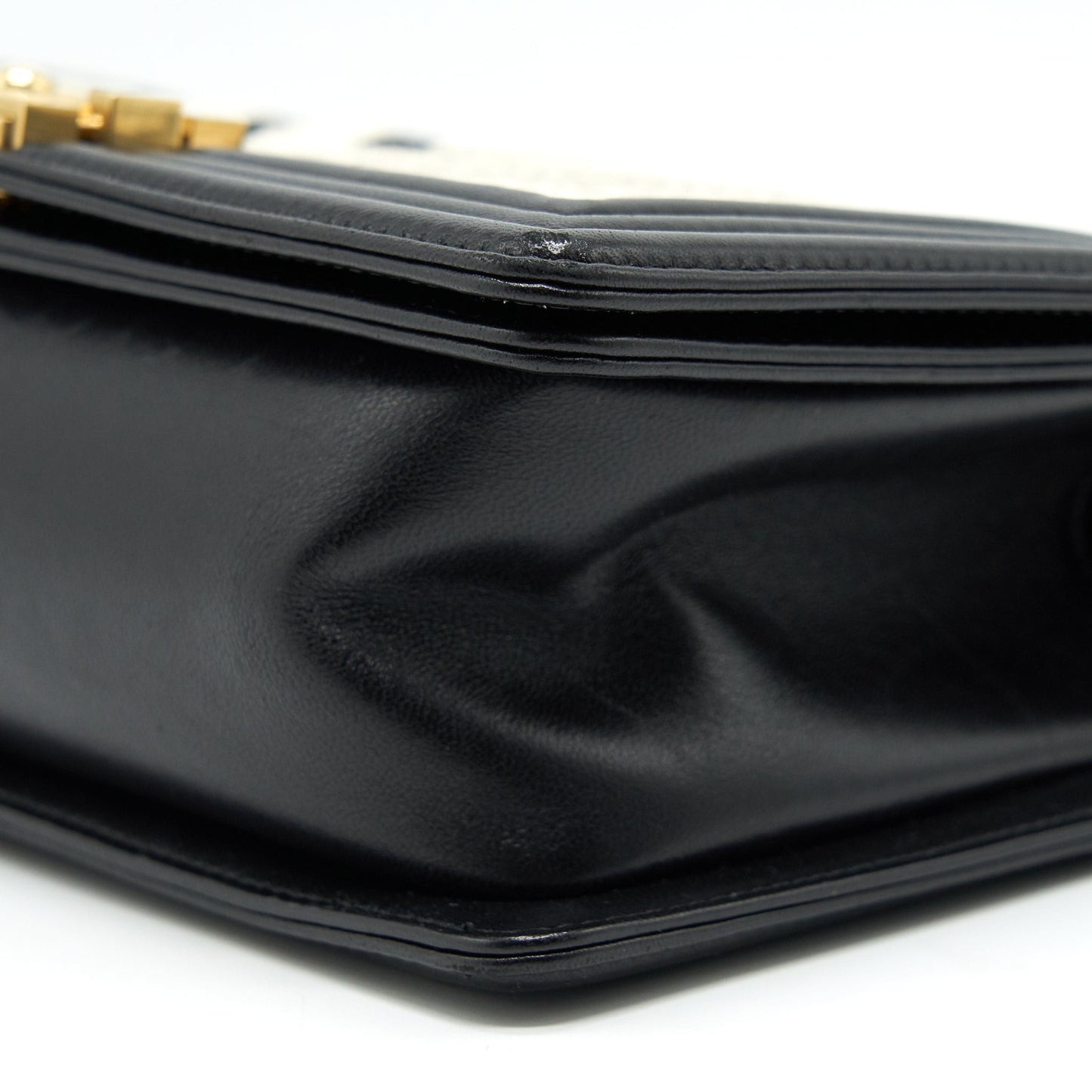 CHANEL TWEED MEDIUM LE BOY CHEVRON BLACK AND WHITE GHW