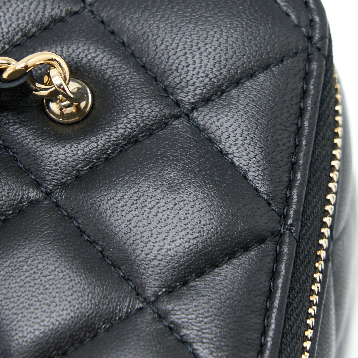 Chanel 23C Pearl Crush Long Vanity Lambskin Black LGHW (Microchip)