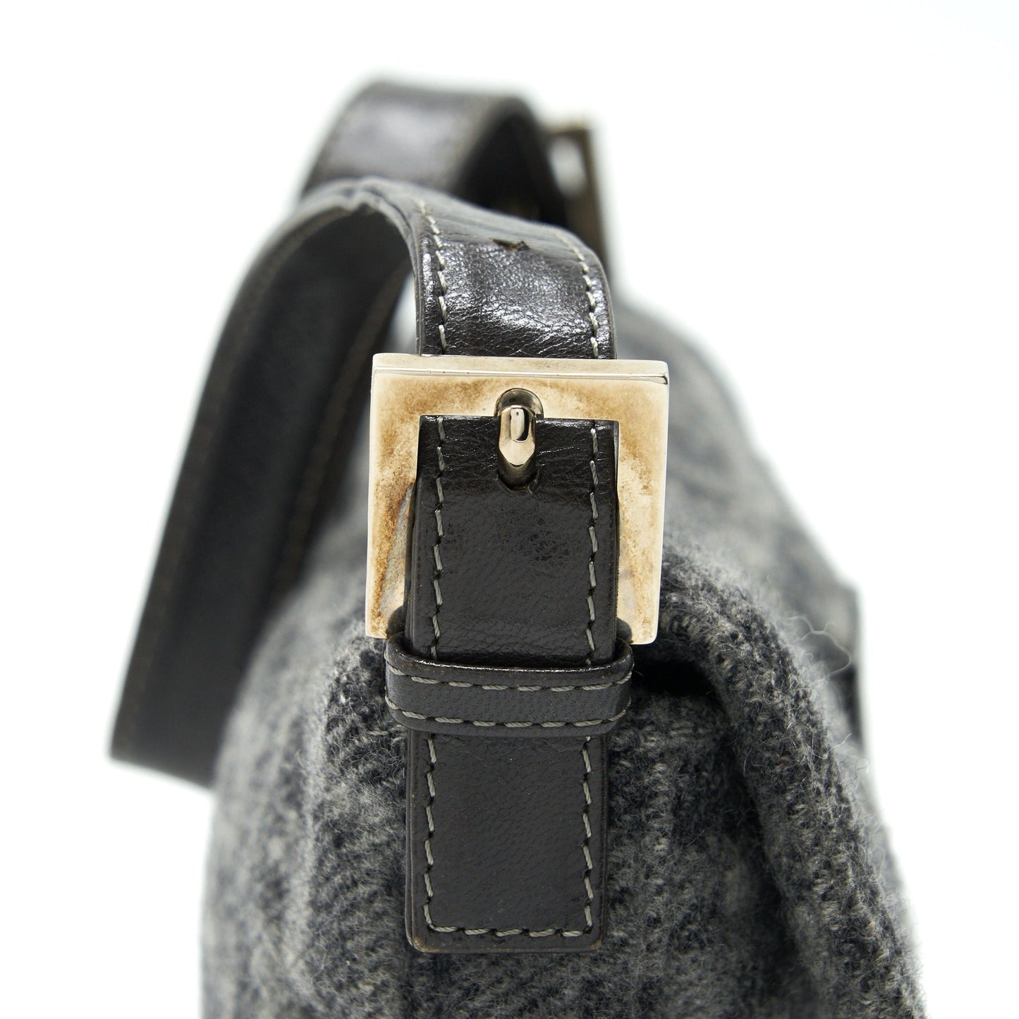 FENDI BAGUETTE IN SOFT TWEED GREY