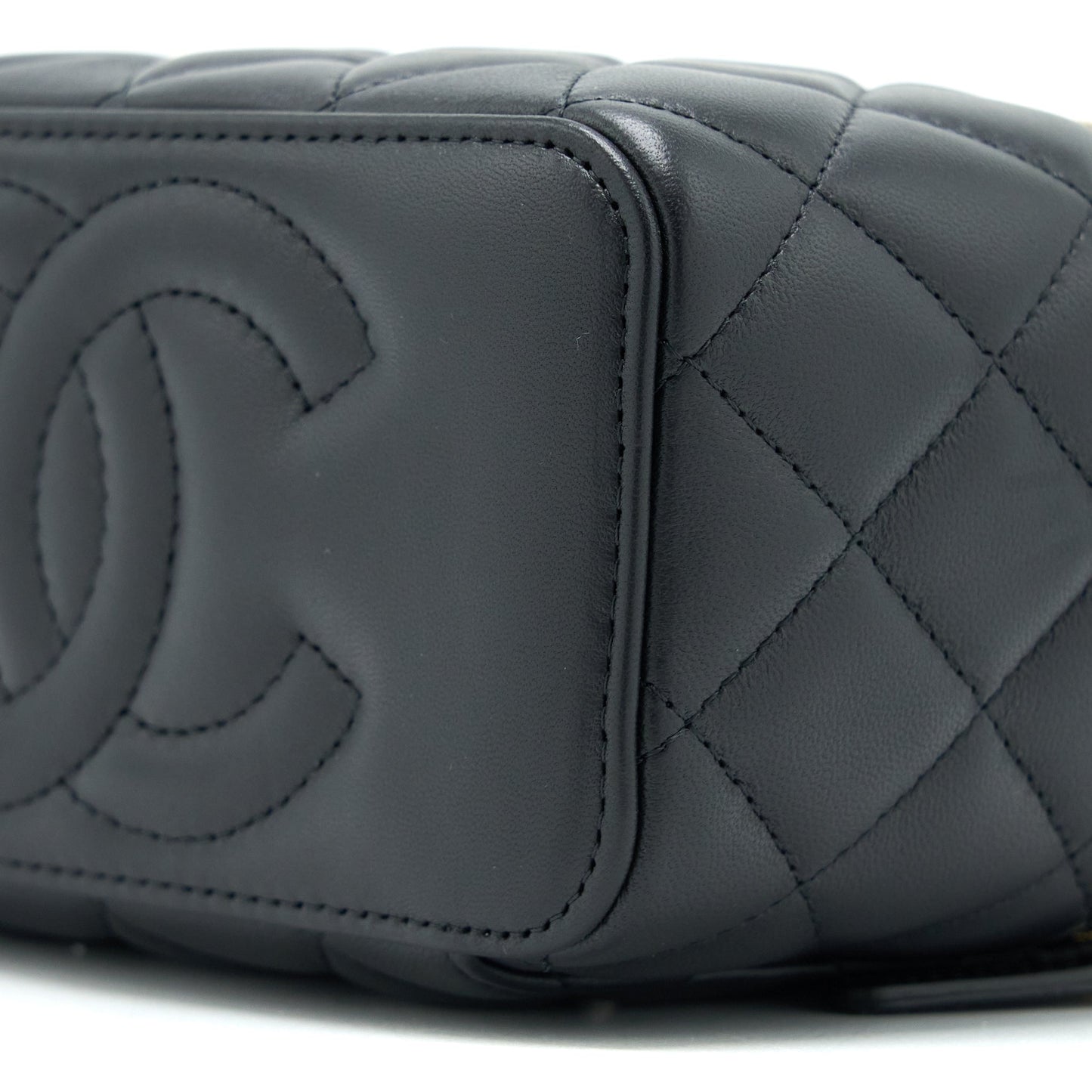 Chanel Pearl Crush Long Vanity with Chain Lambskin Black GHW (Microchip)