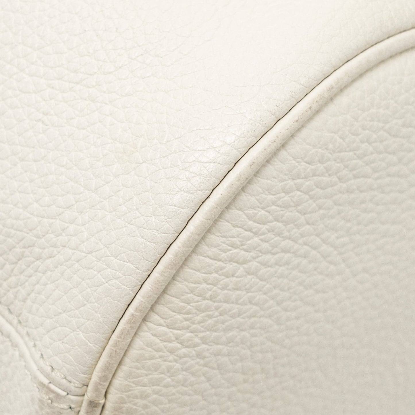 Dior Homme x Daniel Arsham Roller Messager Bag Grained Calfskin White SHW
