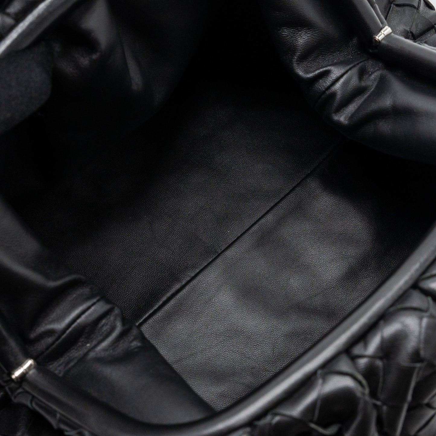 Bottega Veneta Pouch Intrecciato leather clutch lambskin black