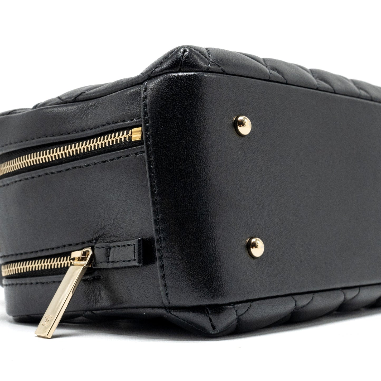 Chanel trendy cc top handle vanity bag lambskin black GHW