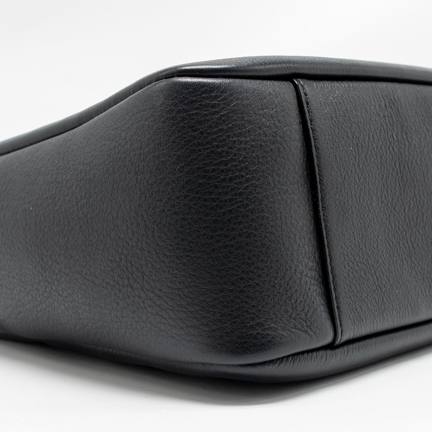 Saint Laurent Le 5 A 7 soft small bag calfskin black GHW