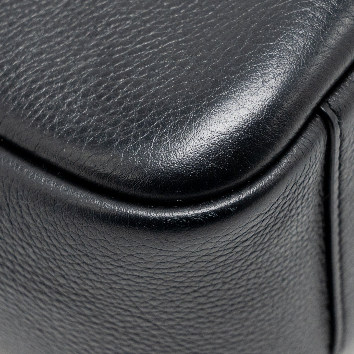 Saint Laurent Le 5 A 7 soft small bag calfskin black GHW
