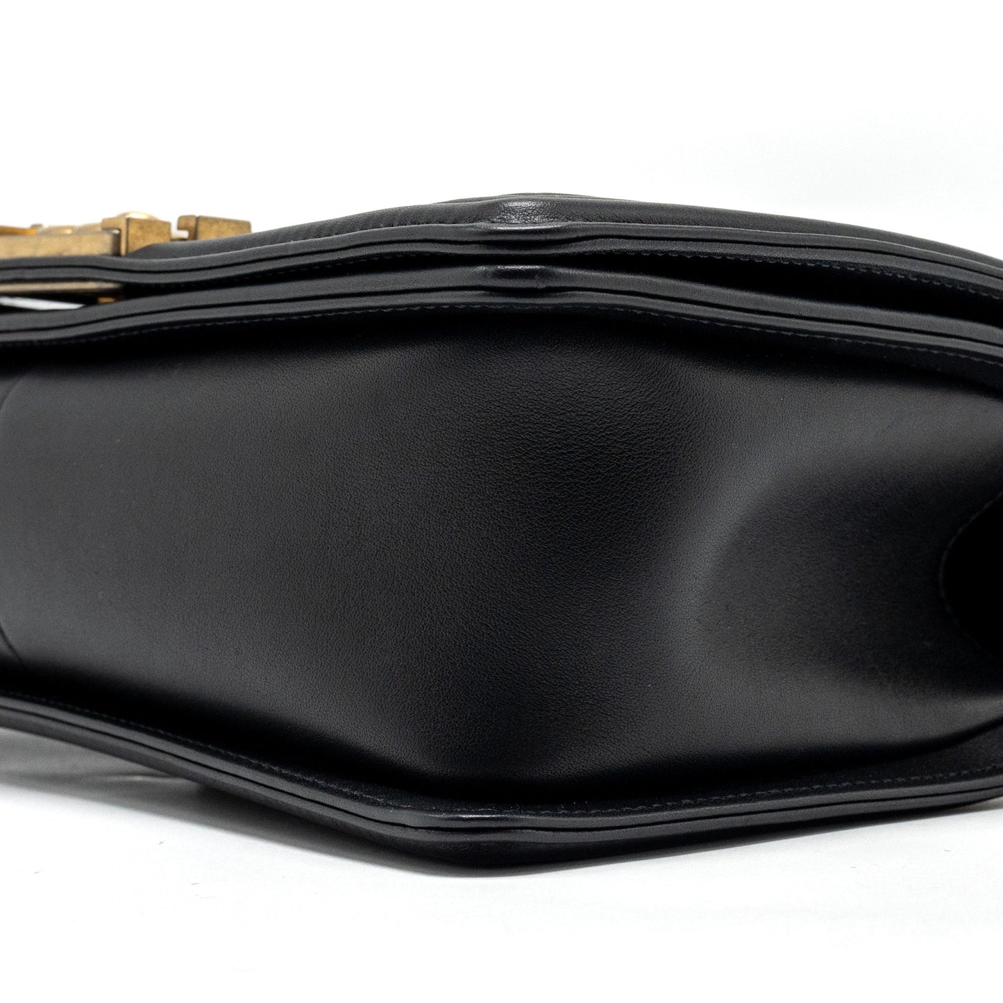 Chanel medium boy bag smooth calfskin black GHW