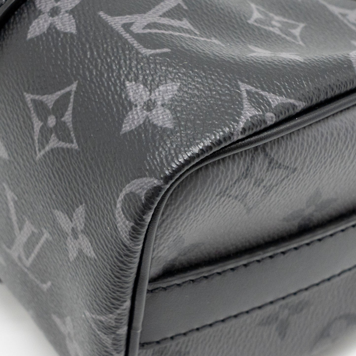 Louis Vuitton Keepall Bandouliere 25 monogram eclipse SHW