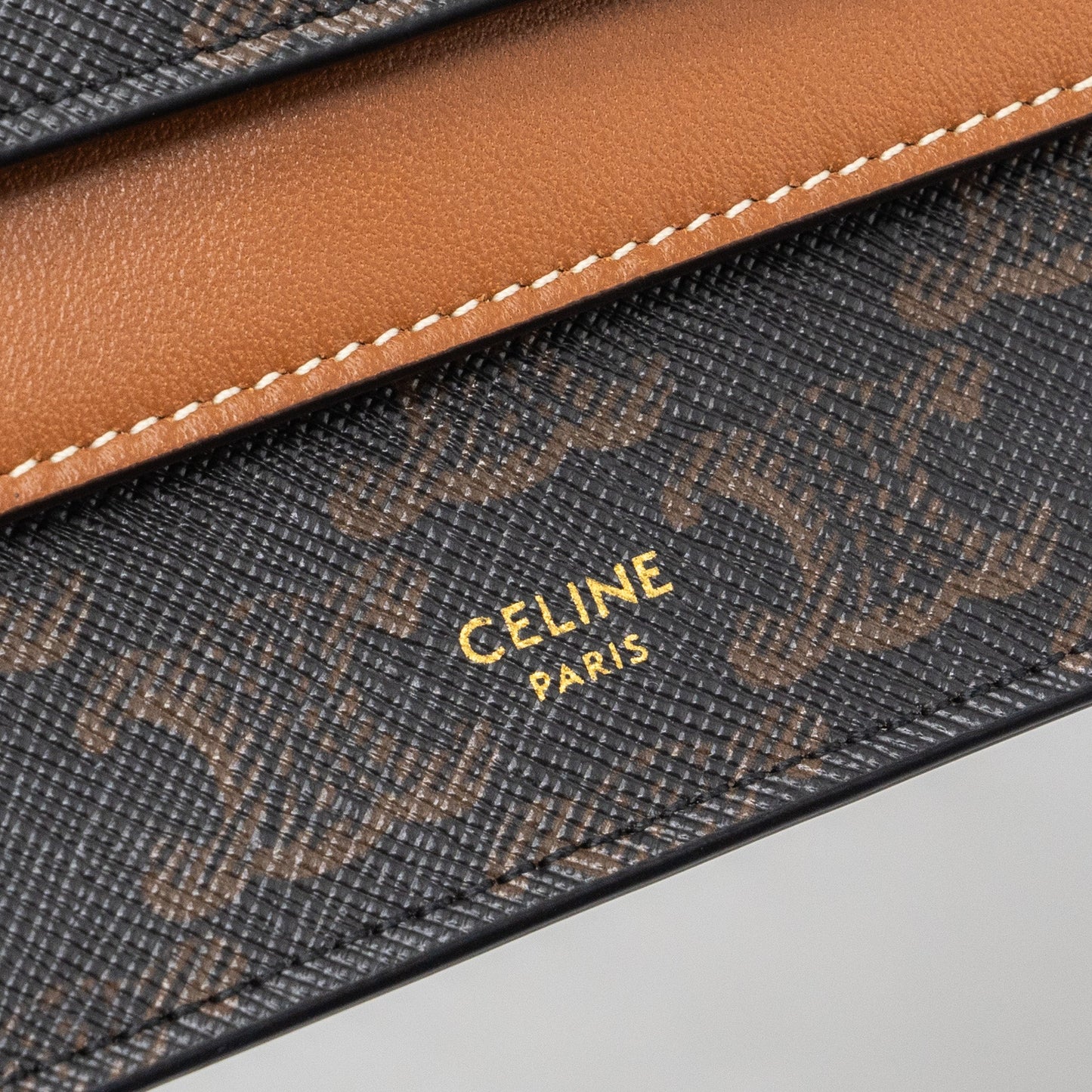 Celine wallet on strap triomphe canvas / smooth lambskin tan with GHW