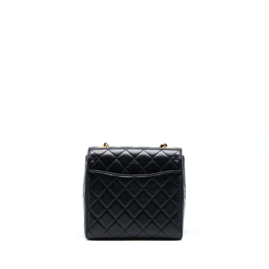 Chanel 22K Retro Classic New Square Flap Bag Goatskin Black GHW (Microchip)