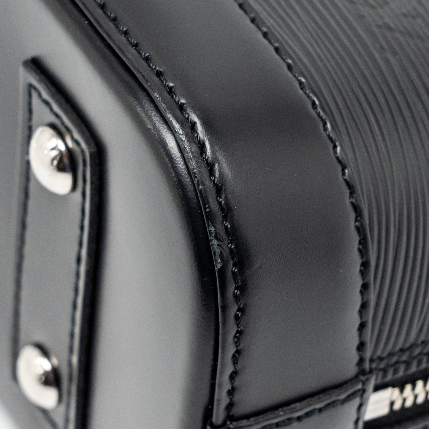 Louis Vuitton Alma BB EPI Leather Black SHW