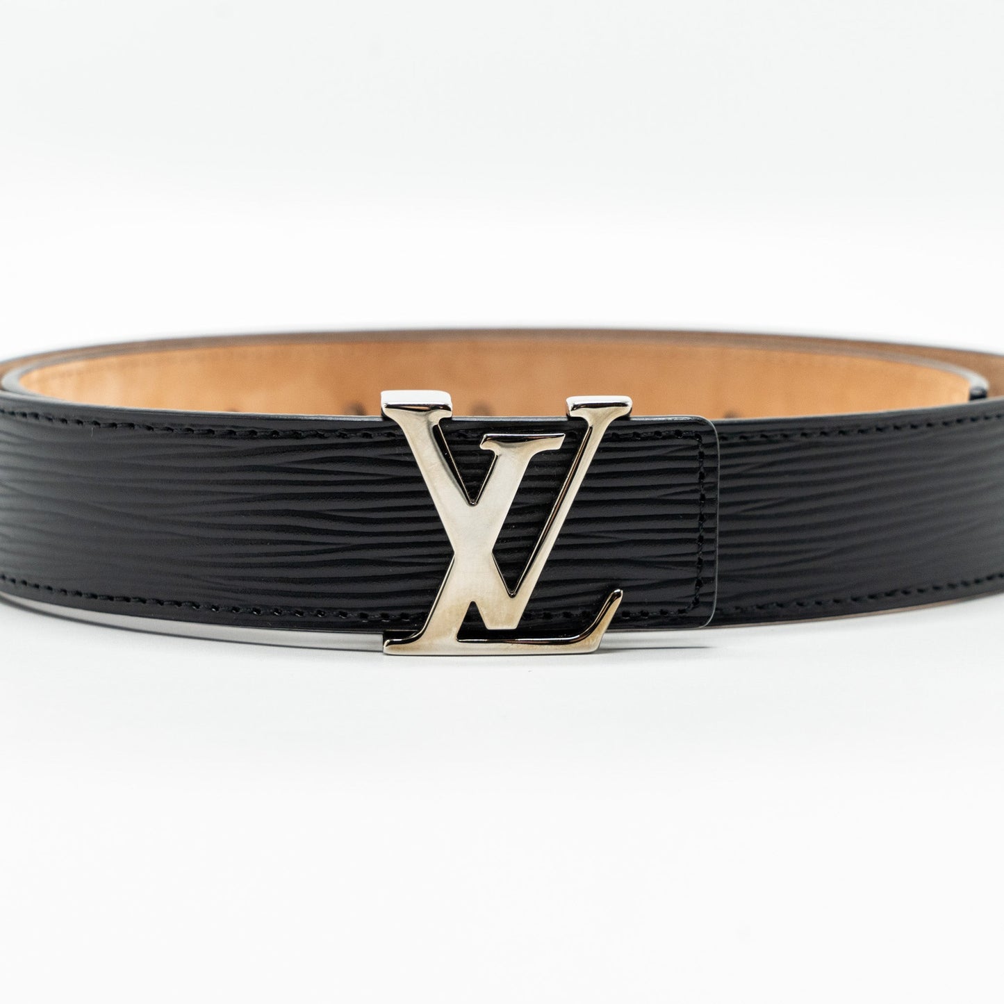 Louis Vuitton size 80 initials 30mm belt epi black SHW