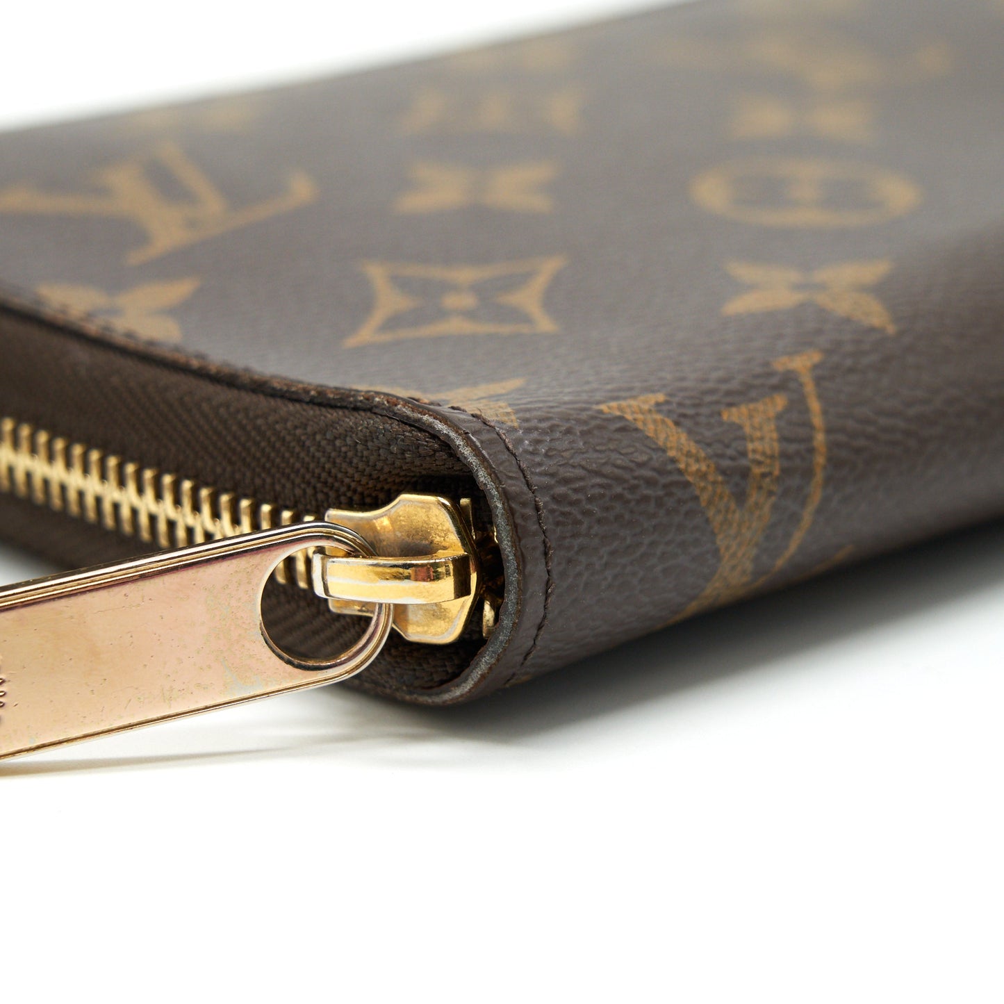 LOUIS VUITTON ZIPPY ORGANISER WALLET IN MONOGRAM