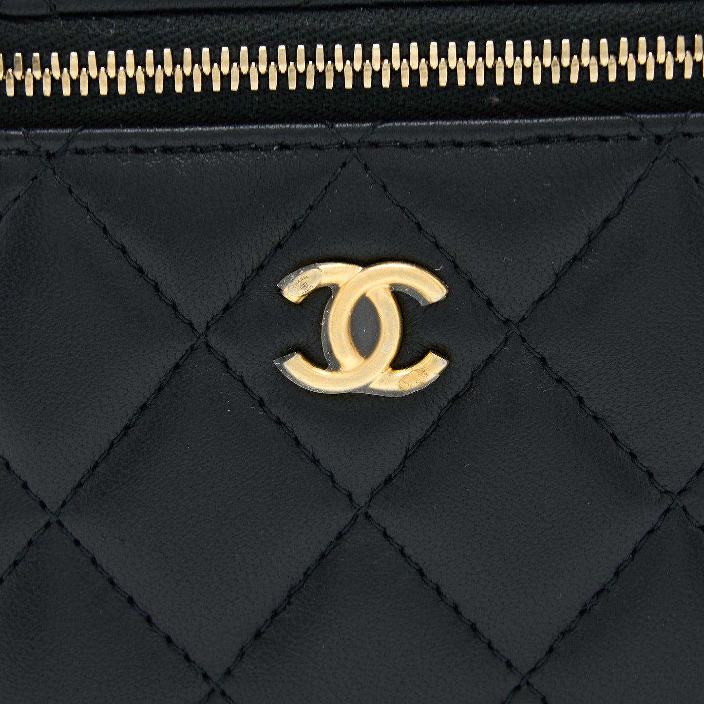 Chanel Pearl Crush Mini Vanity with Chain Lambskin Black GHW (Microchip)