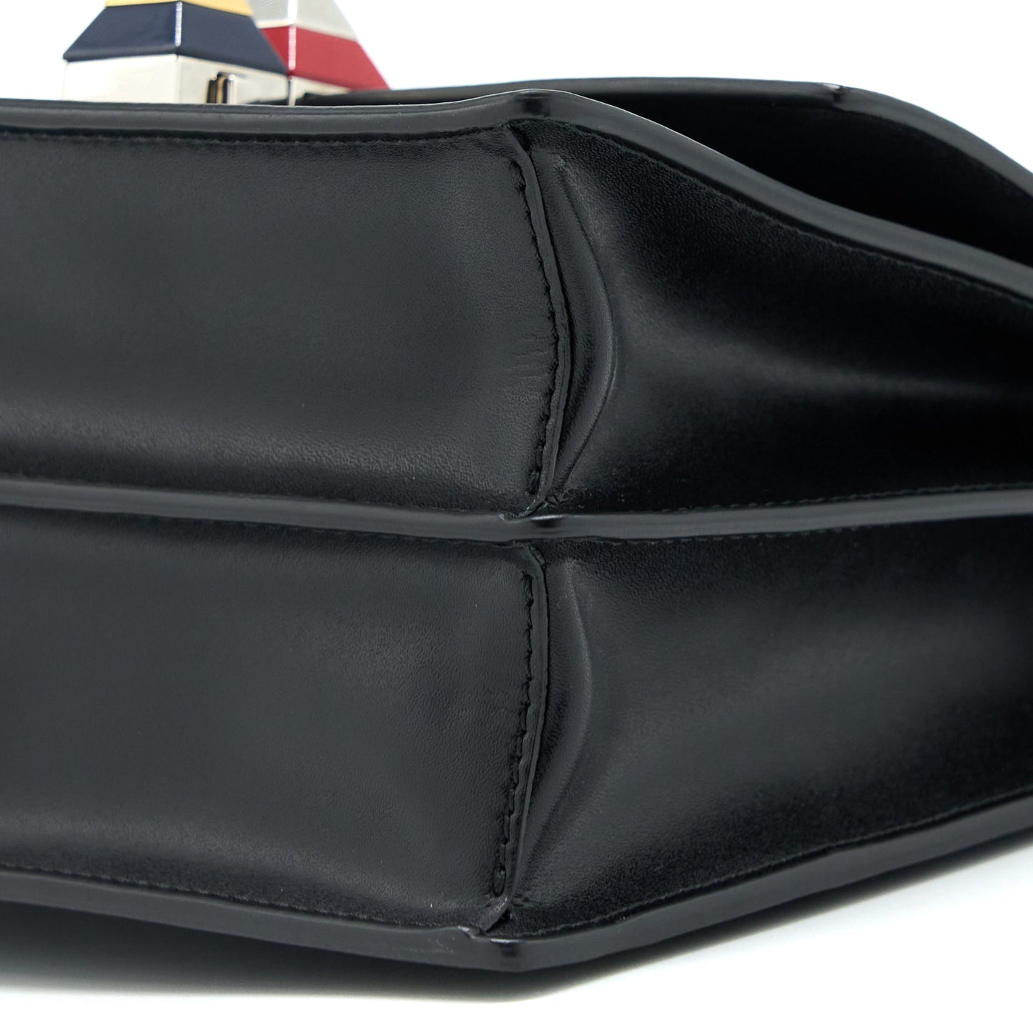Fendi Kan I Calfskin Black SHW With An Extra Bag Charm