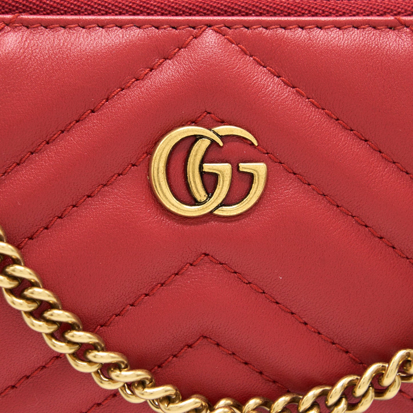 Gucci marmont mini pouch with chain red GHW