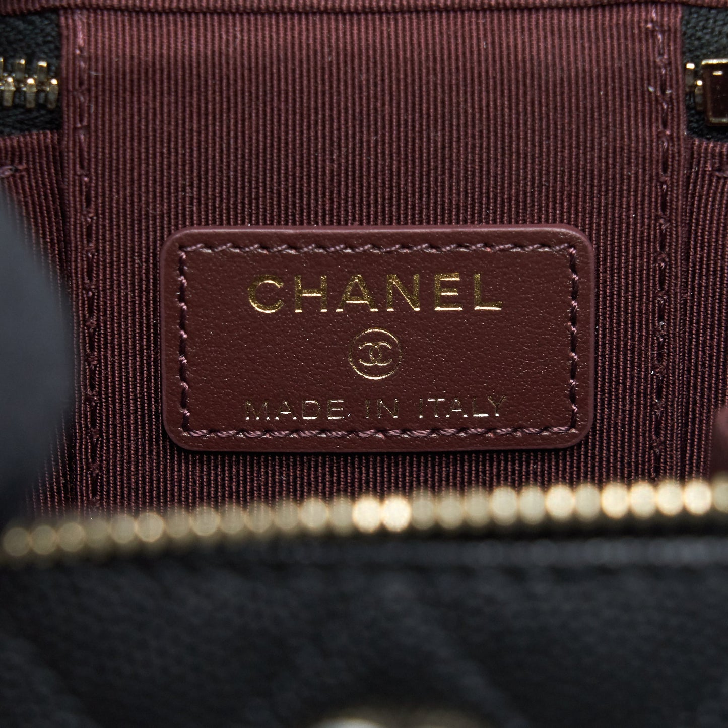 Chanel 22C Mini Vanity With Chain Black Caviar LGHW