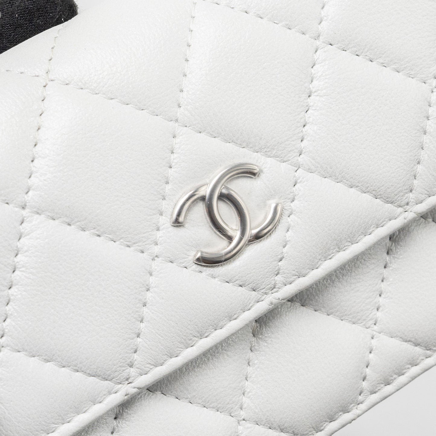 Chanel Giant pearl chain mini flap bag lambskin white SHW