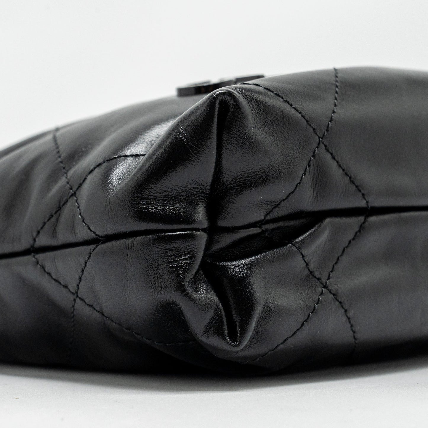 Chanel Mini 22 Bag Calfskin So Black (Microchip)
