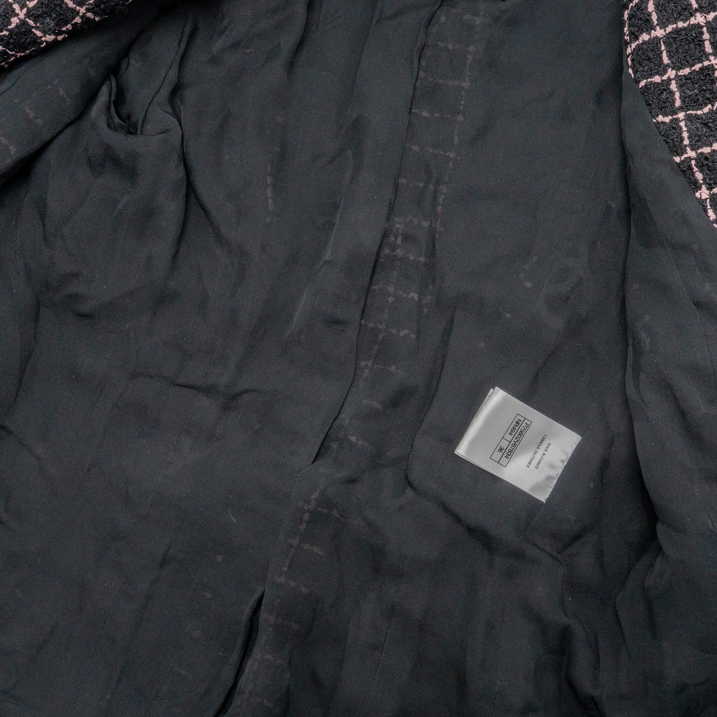 Chanel Size 36 Camellia Detailed Button Tweed Jacket Wool/Polyamide Black/Pink