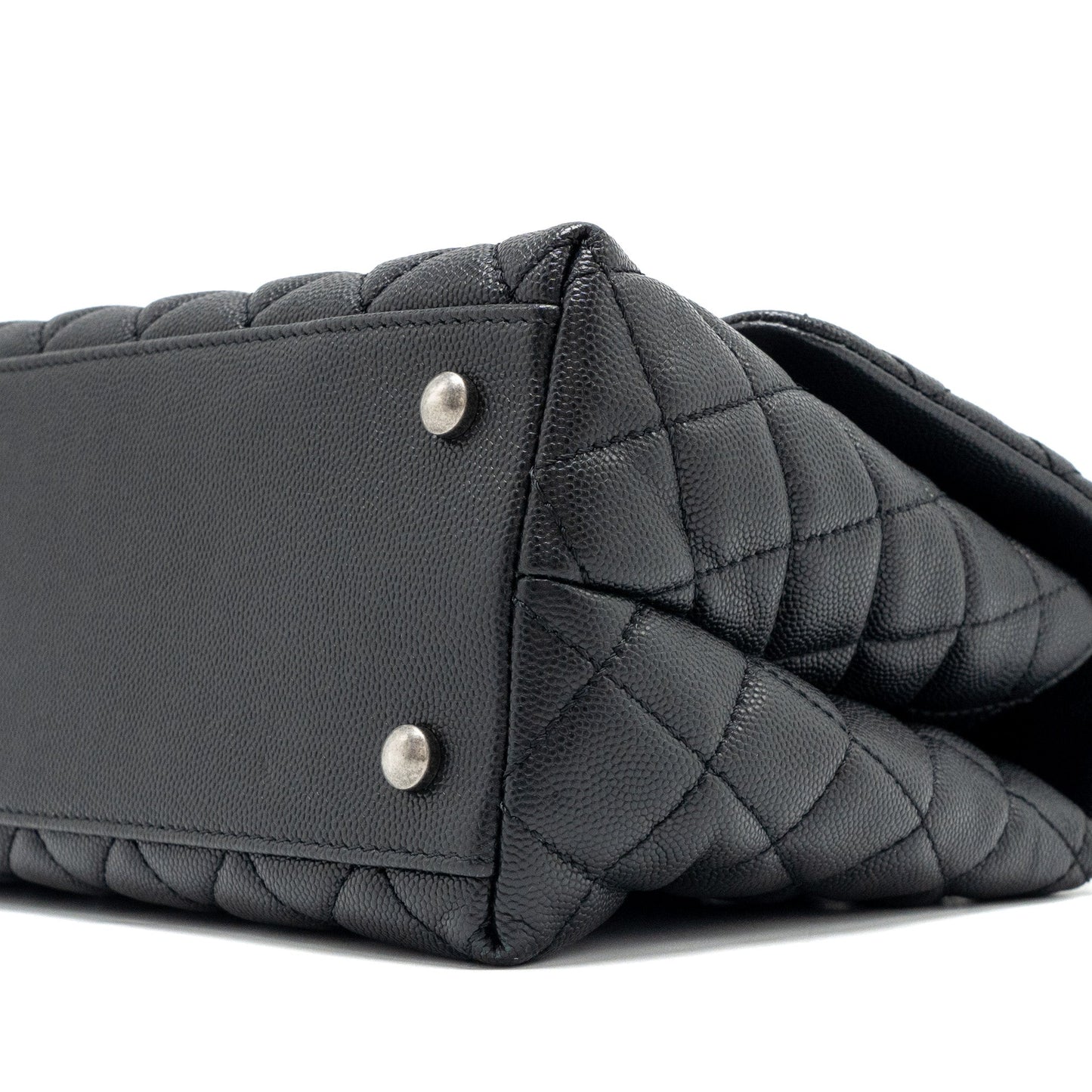 Chanel Medium Coco Handle Caviar / Lizard Handle Black Ruthenium Hardware