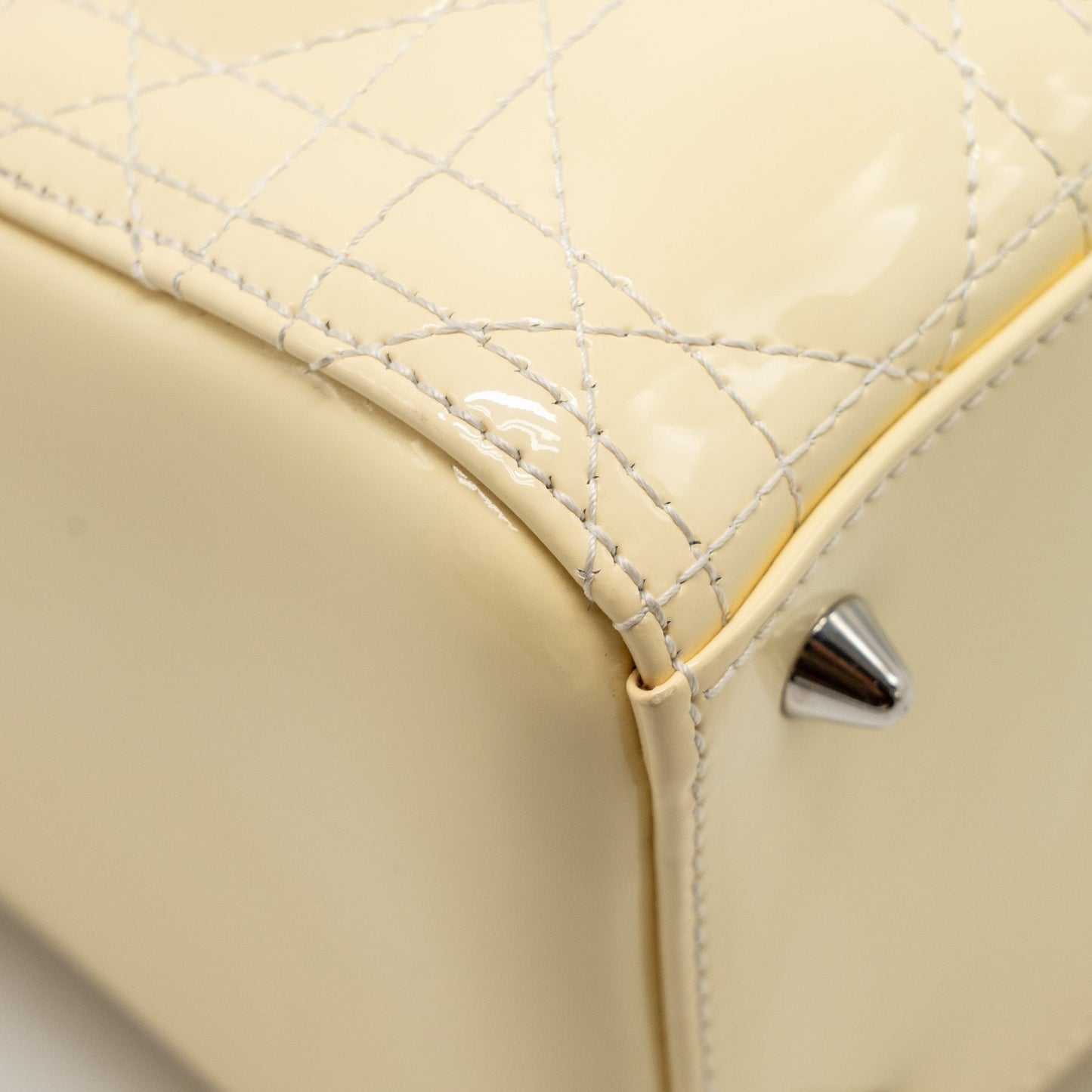 Dior Medium Lady Dior Patent Light Yellow SHW