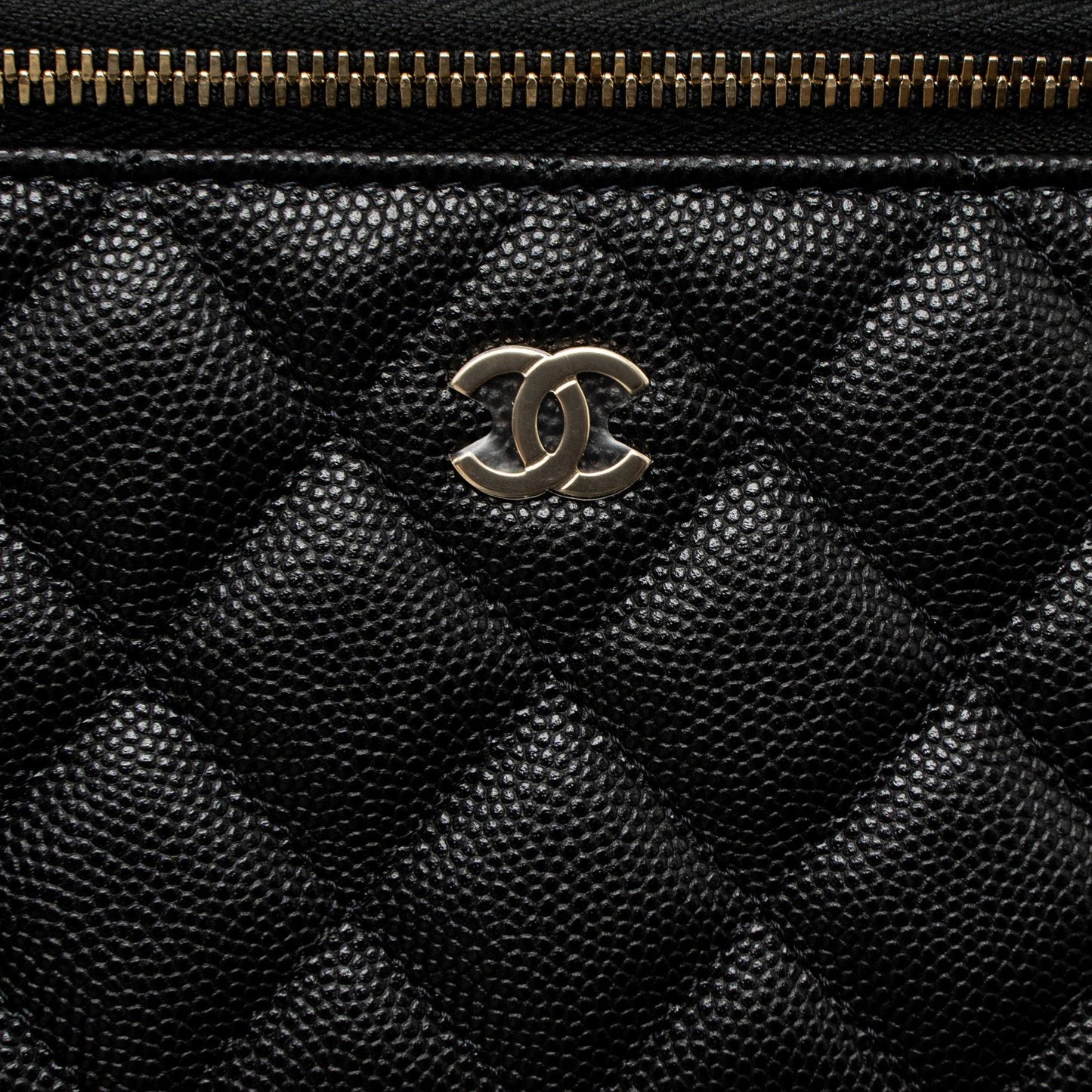 Chanel Long Vanity with Chain Caviar Black LGHW (Microchip)