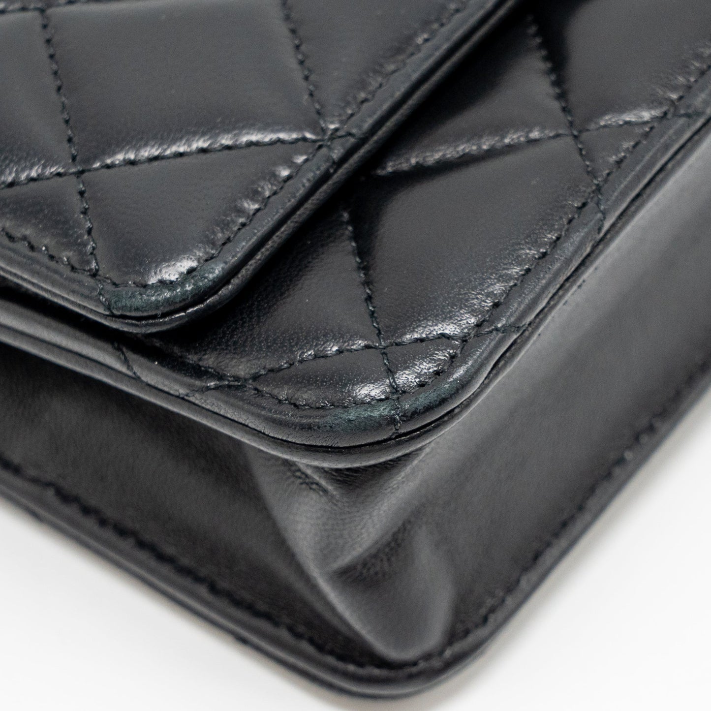 Chanel Pearl Crush Wallet on Chain Lambskin Black GHW (microchip)