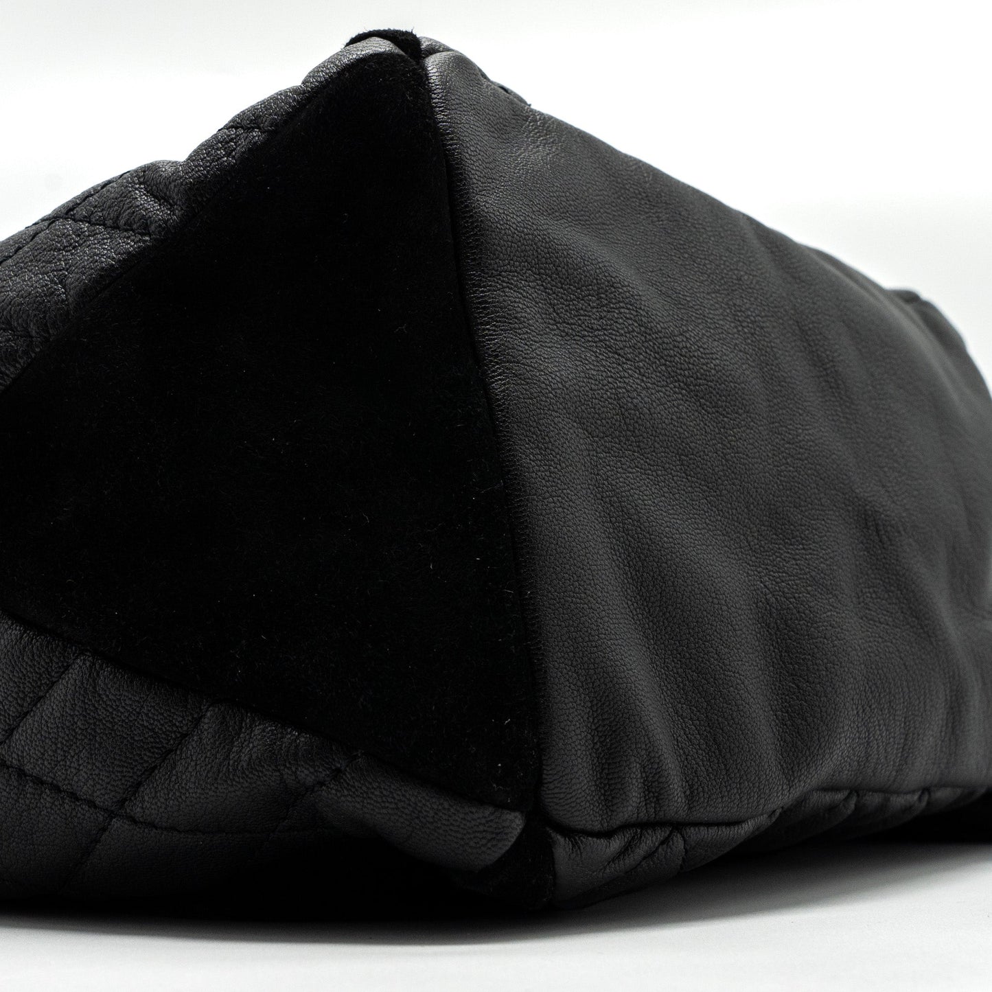 Chanel Bucket Bag Goatskin/Sue Calfskin Black SHW