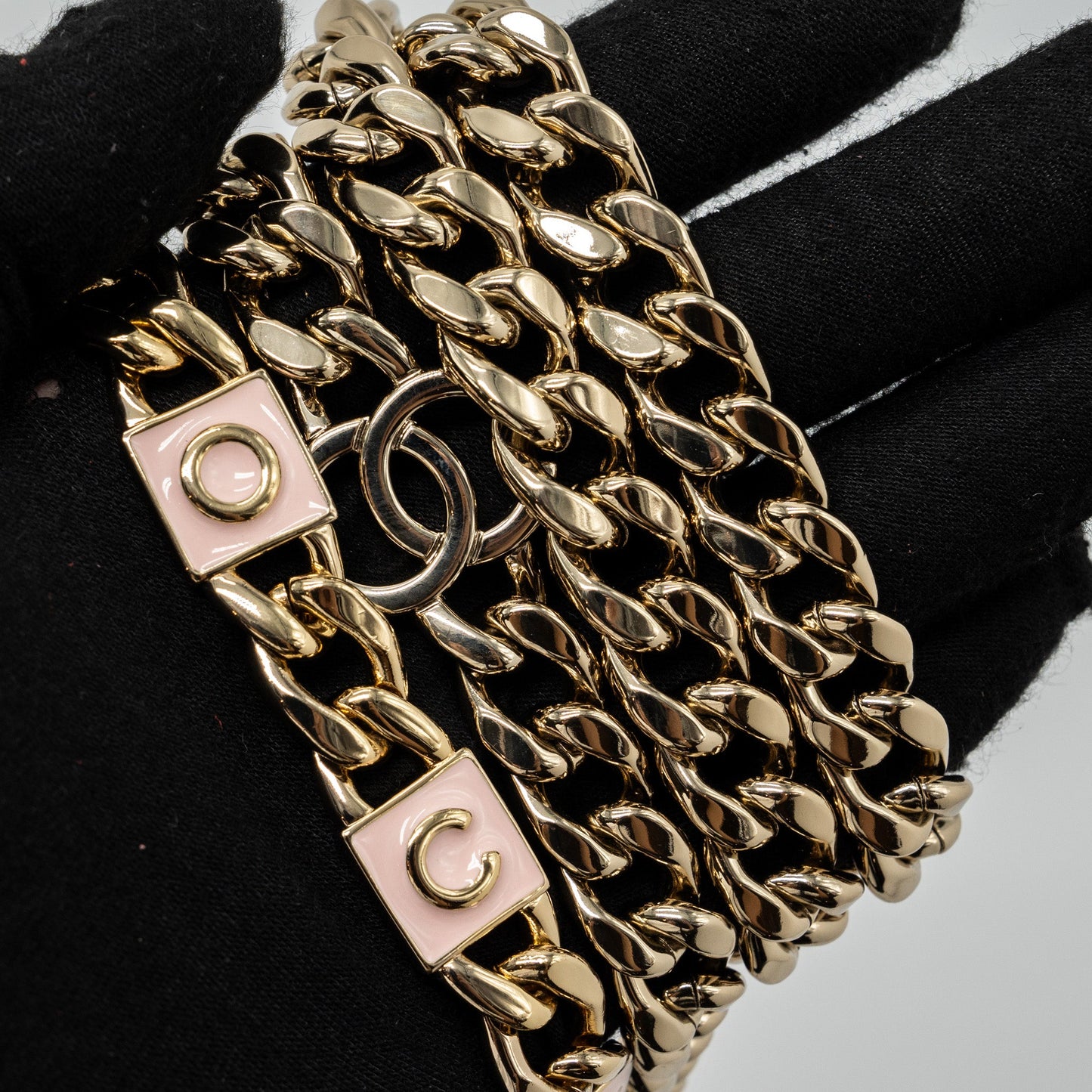 Chanel mini vanity with giant chain lambskin light pink LGHW