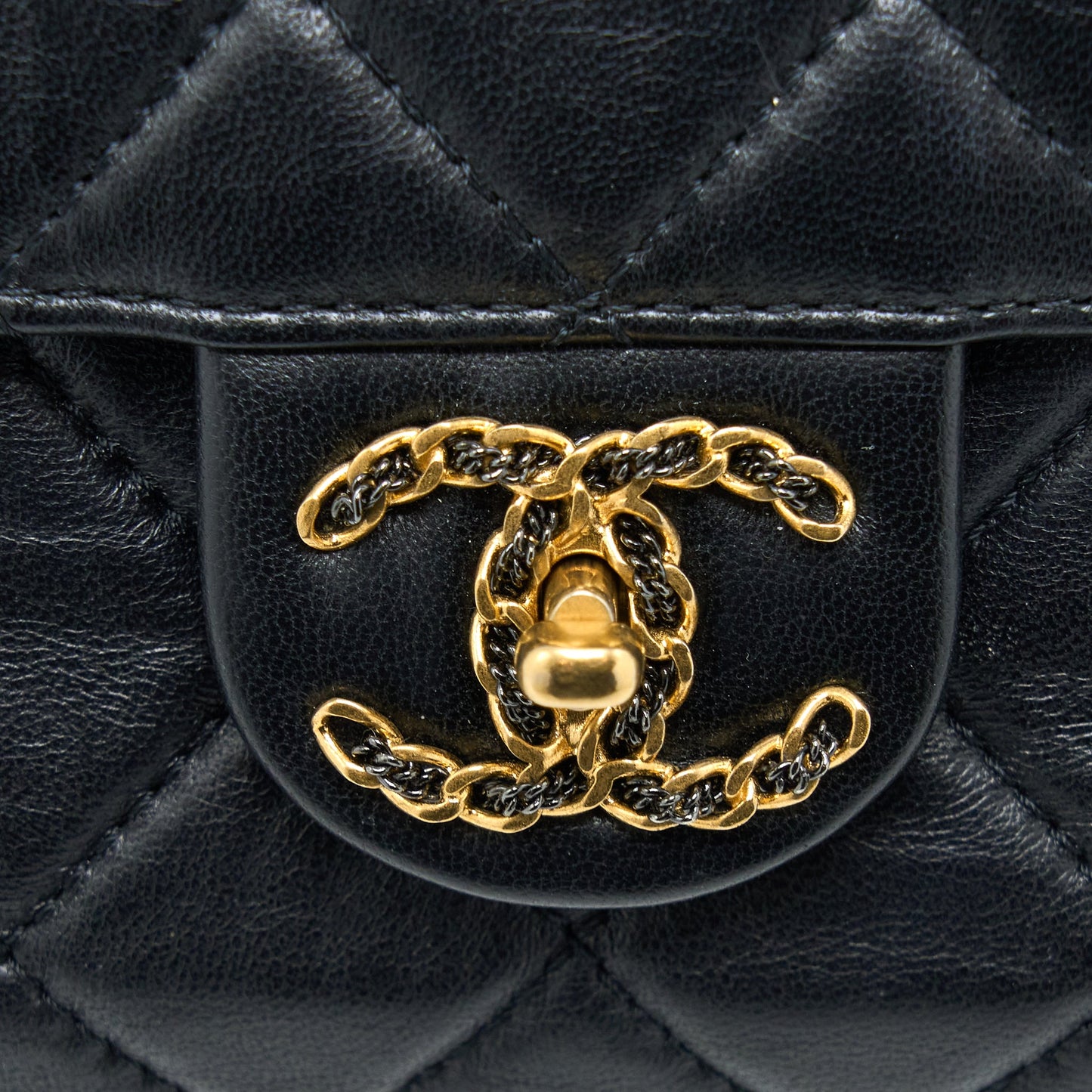 Chanel CC Logo Flap Bag Lambskin Black Multicolour Hardware (Microchip)