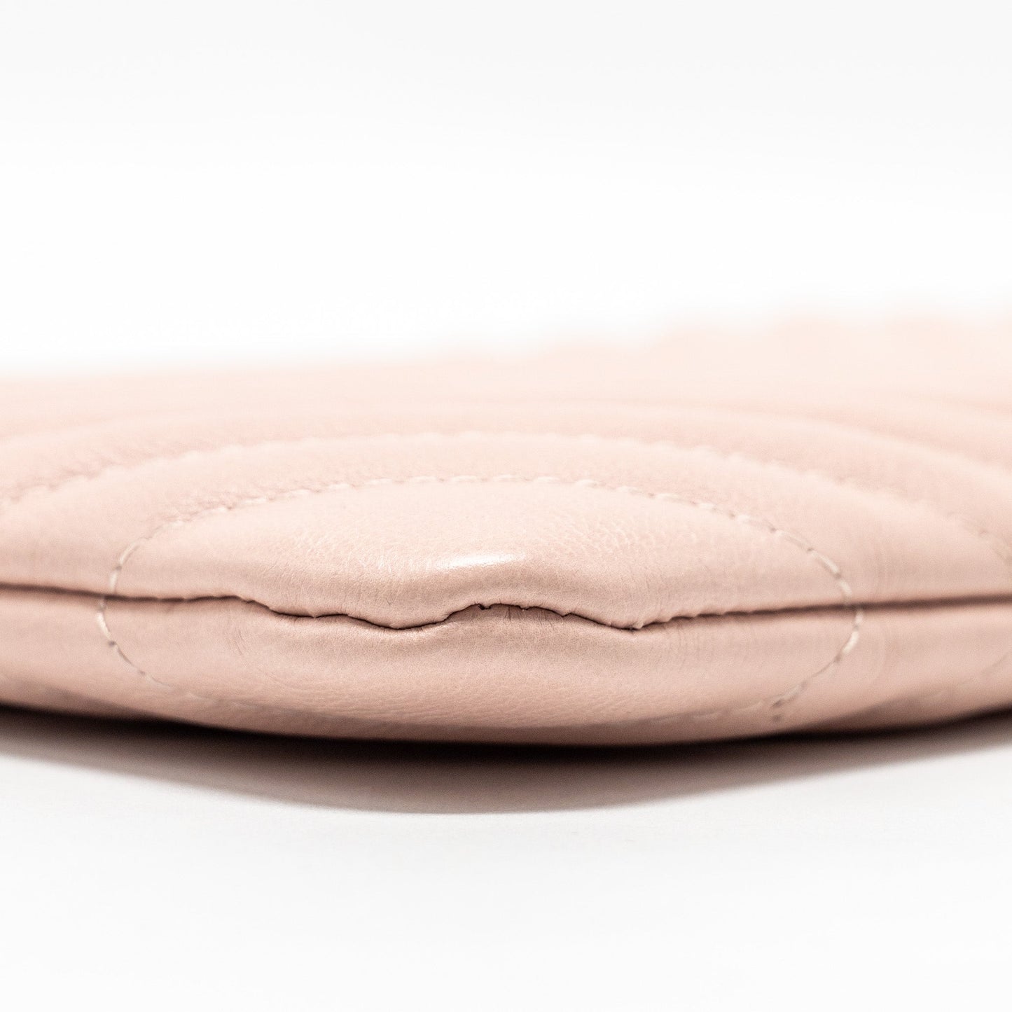 Chanel Chevron Zip Clutch calfskin light pink GHW
