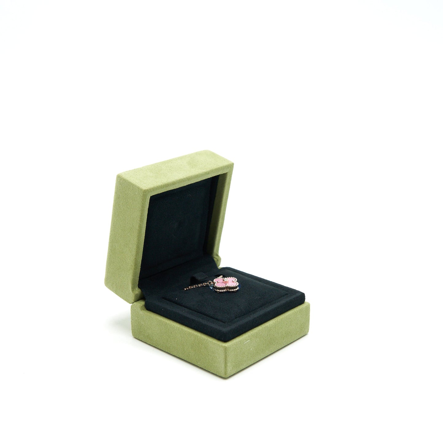 Van Cleef Arpels 2021 Holiday Limited Pendant