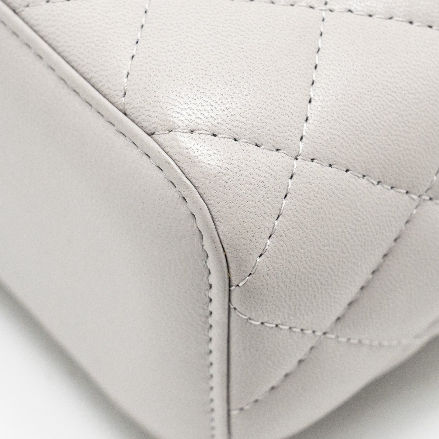 Chanel Top Handle Mini Vanity Case Lambskin Light Grey GHW