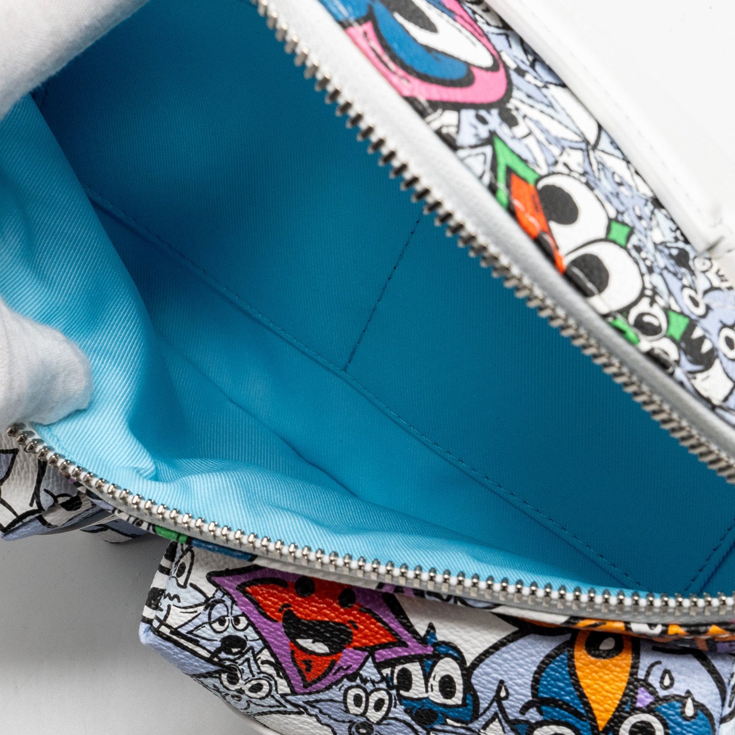 Louis Vuitton Monogram Comics Multipocket Bumbag Canvas Multicolour SHW