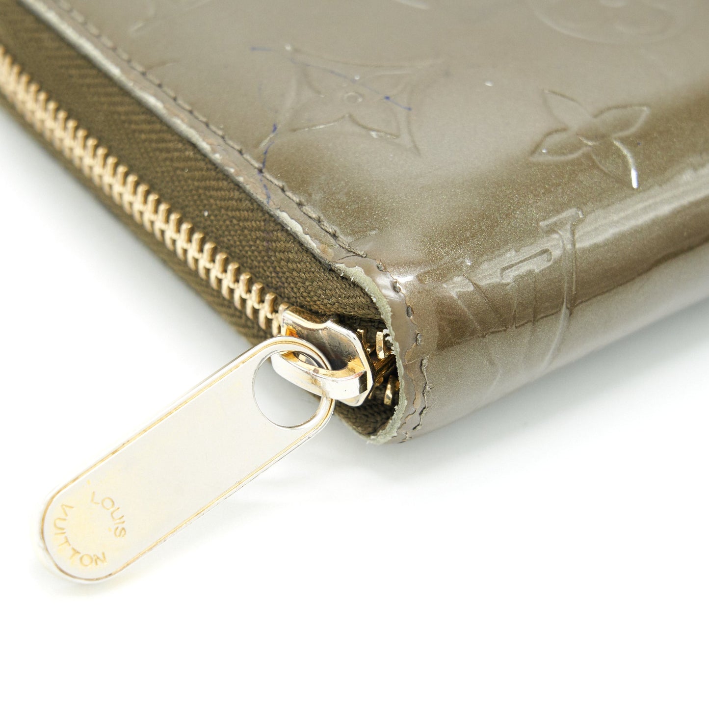 Louis Vuitton Zippy Wallet in Patent Leather Brown