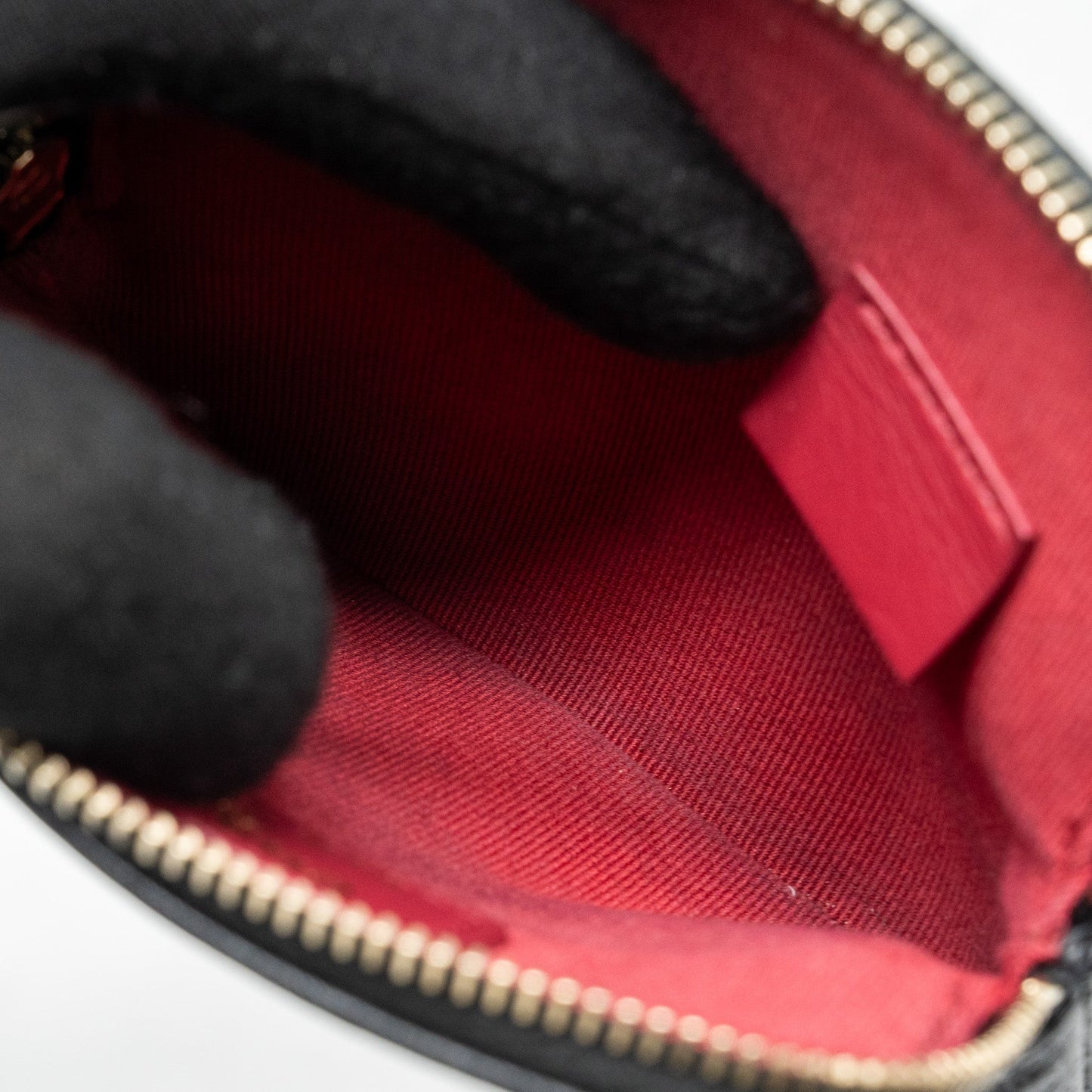 Chanel 19 zipped coin purse lambskin black GHW (Microchip)