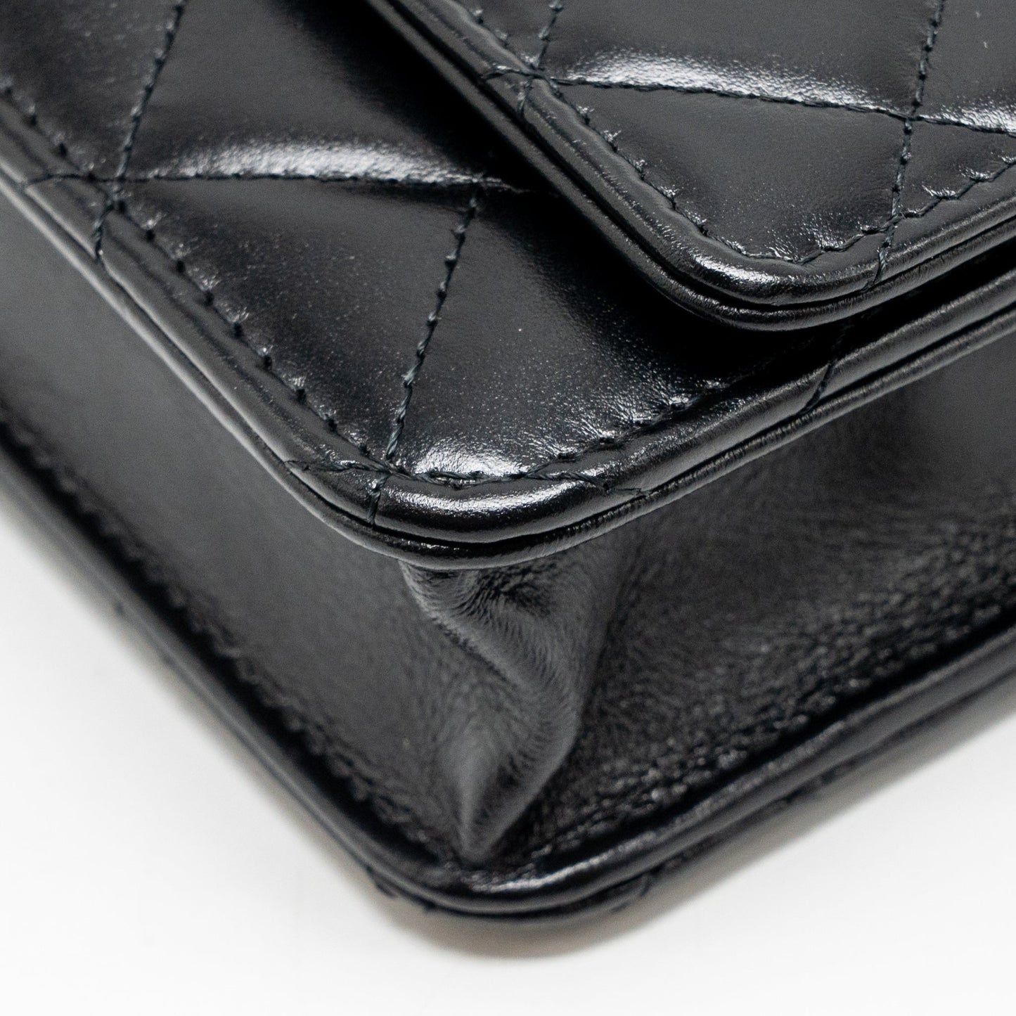 Chanel Gold Crush Wallet On Chain Calfskin Black GHW (Microchip)