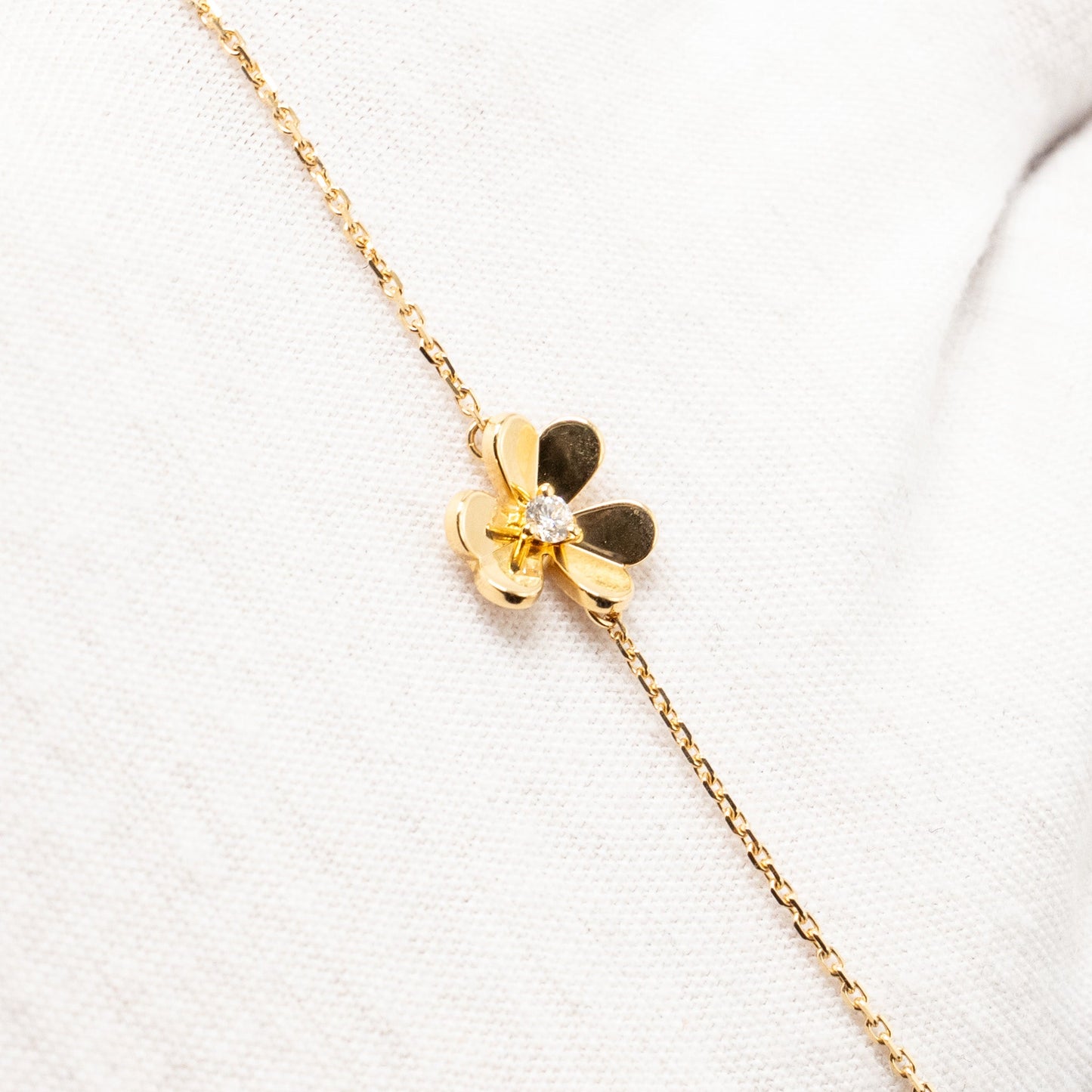 Van Cleef & Arpels Frivole Bracelet with Diamond Yellow Gold