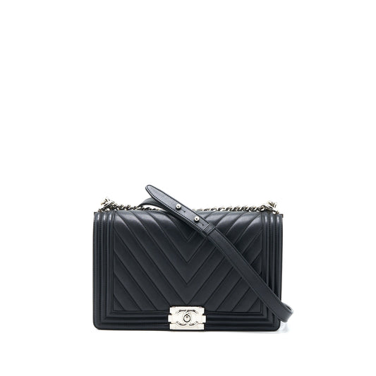 Chanel New Medium Boy Bag Chevron Lambskin Black SHW