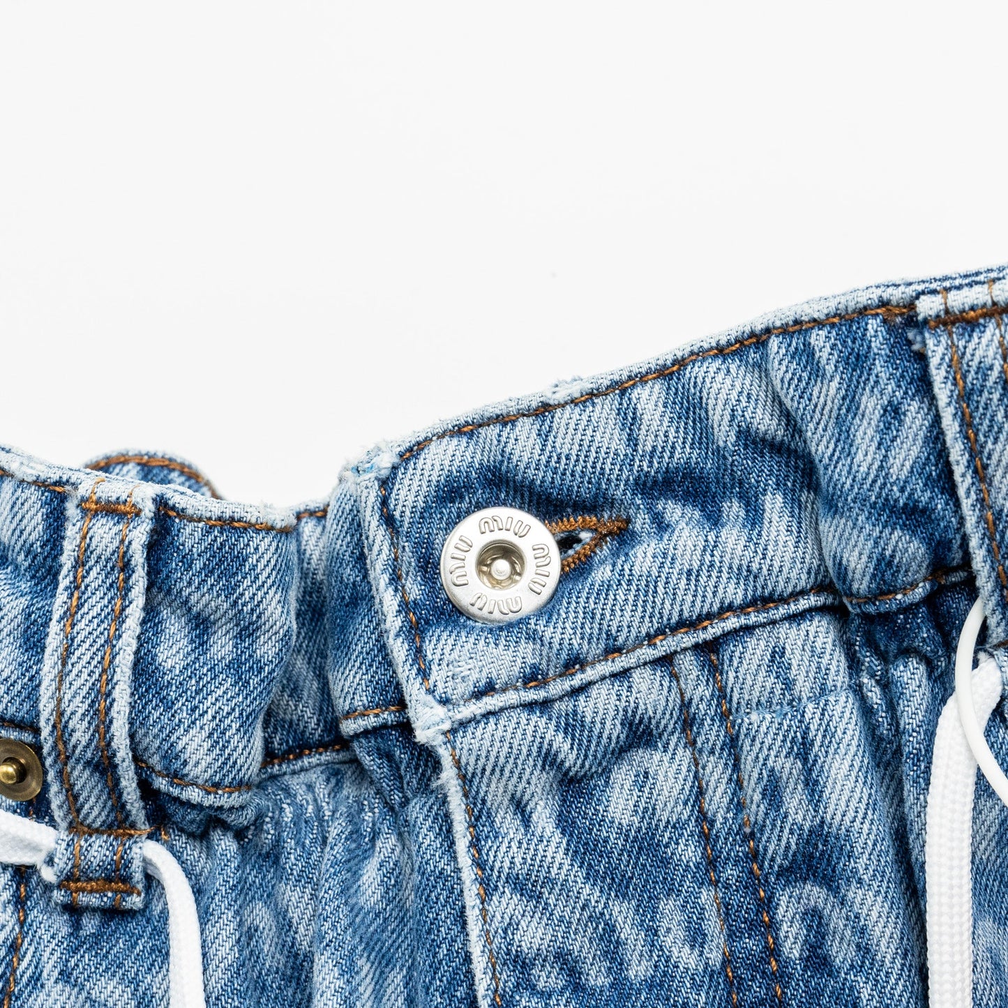 Miu Miu size 27S Denim Jeans with print Cotton light blue