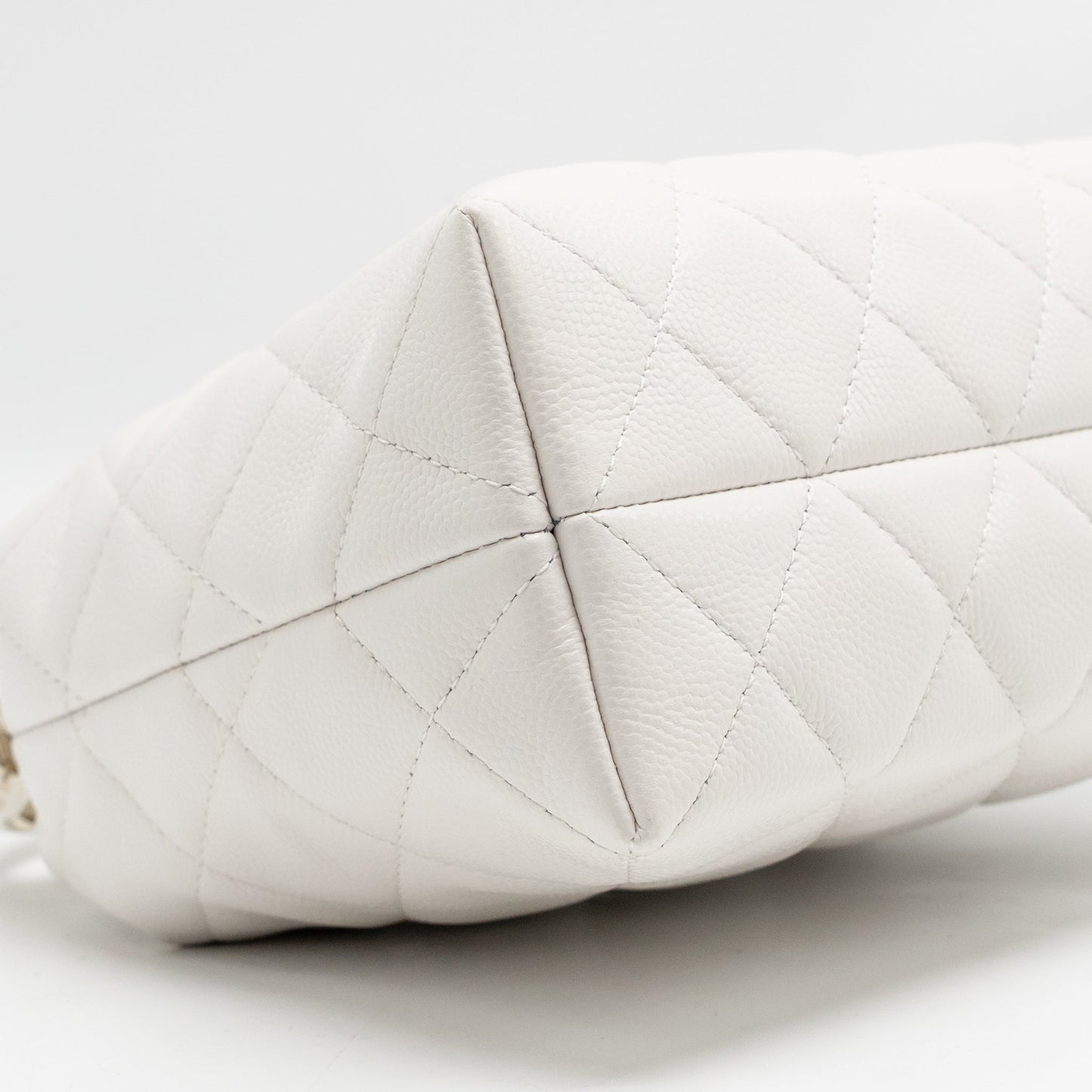 Chanel 25S Coco Crush Handle Bag Caviar White LGHW (Microchip)