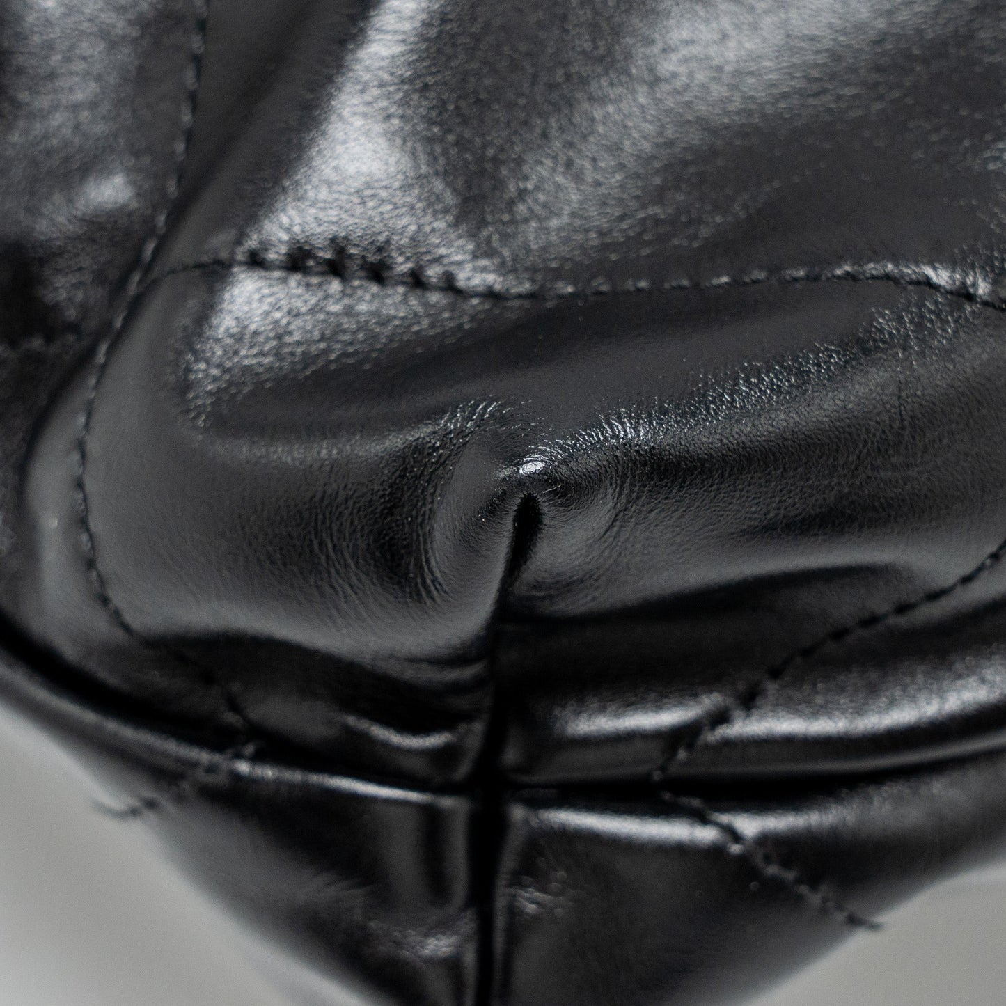 Chanel Small 22 Bag Shiny Calfskin BLACK GHW (Microchip)